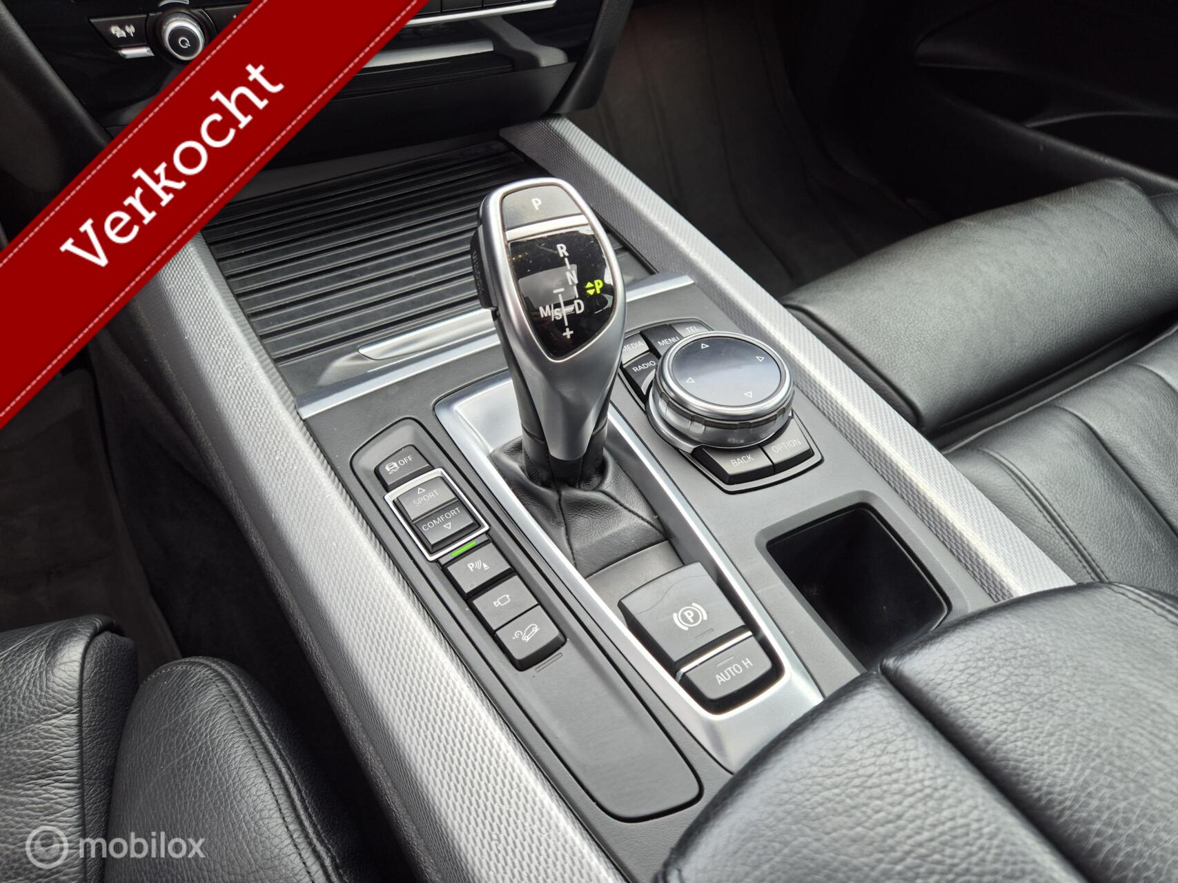 Foto van BMW X5 Xdrive50i