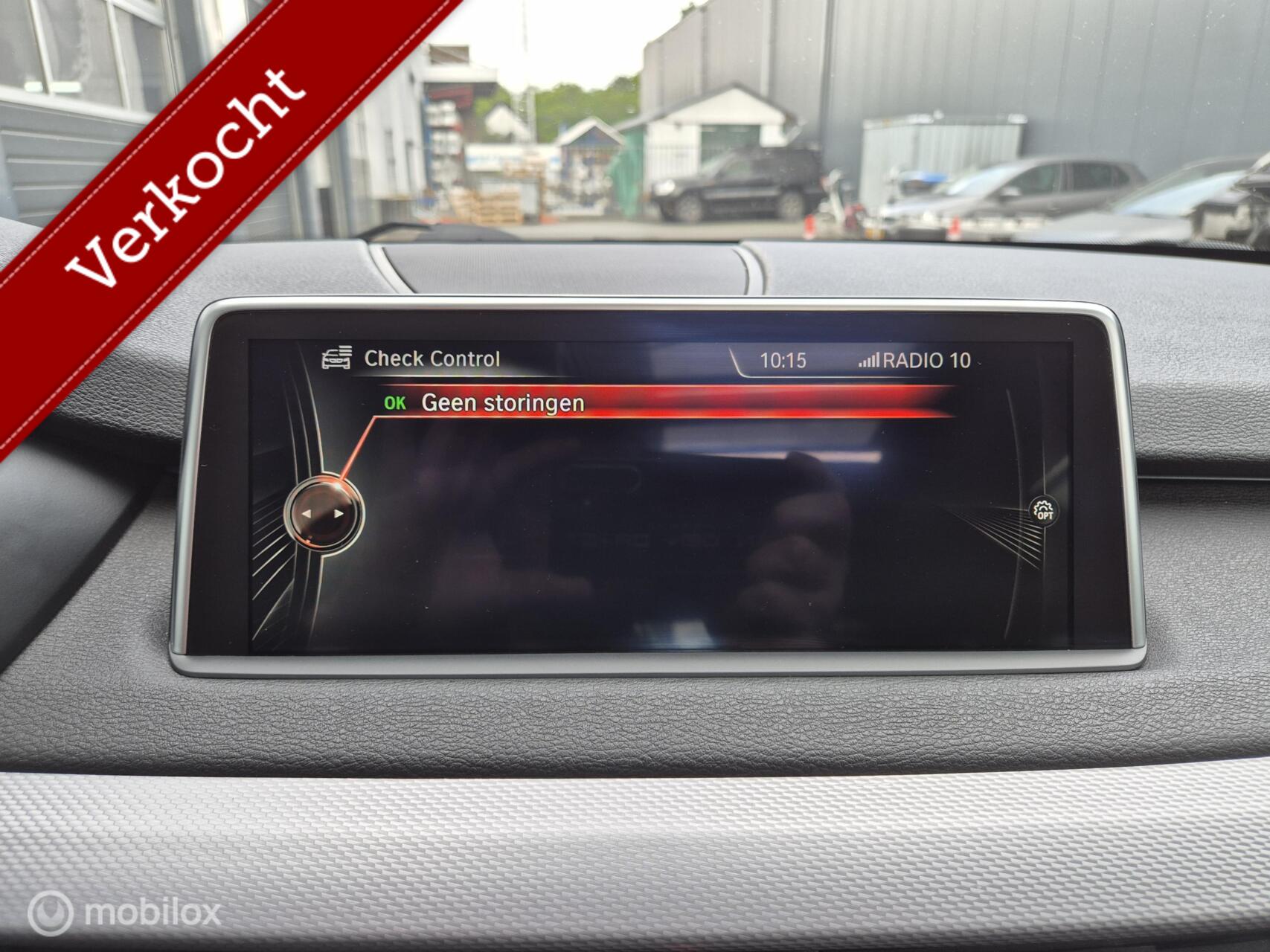 Foto van BMW X5 Xdrive50i