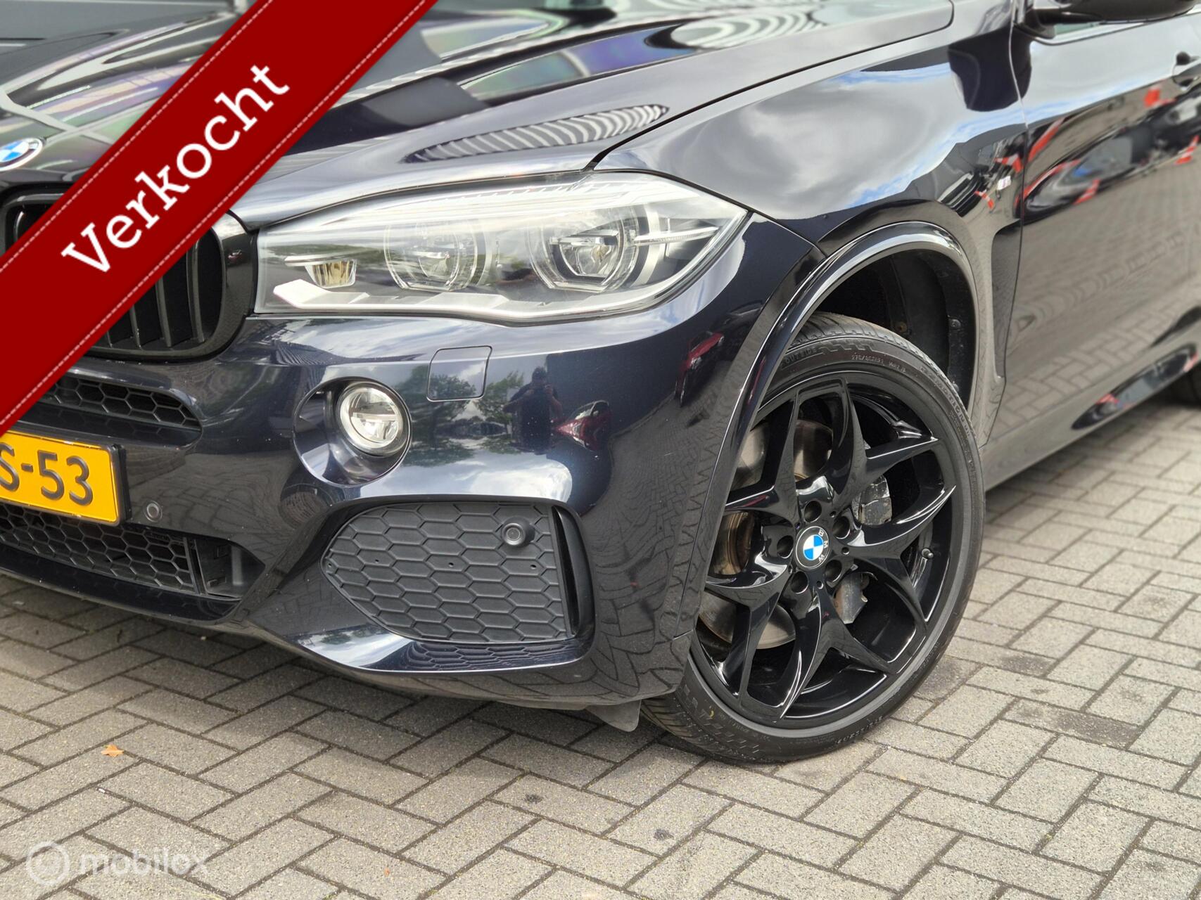 Foto van BMW X5 Xdrive50i