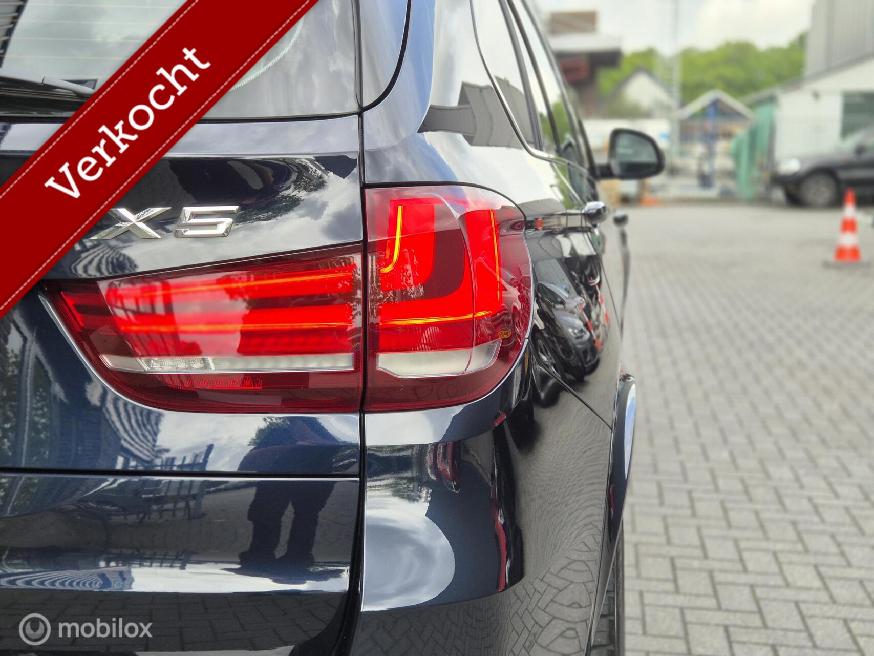Foto van BMW X5 Xdrive50i