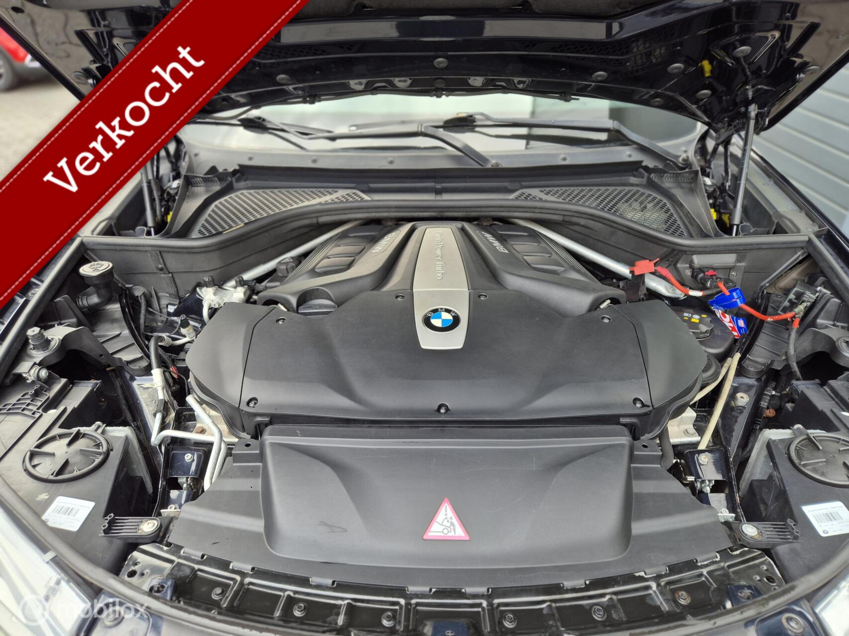 Foto van BMW X5 Xdrive50i