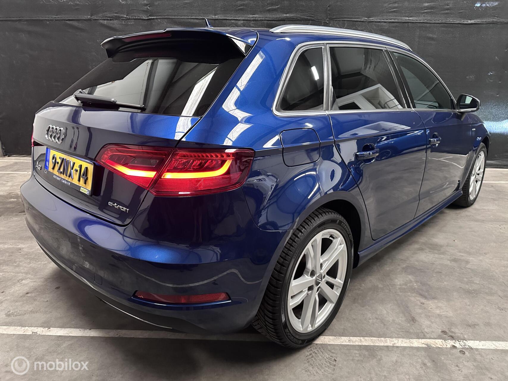 Foto van Audi A3 Sportback E-tron