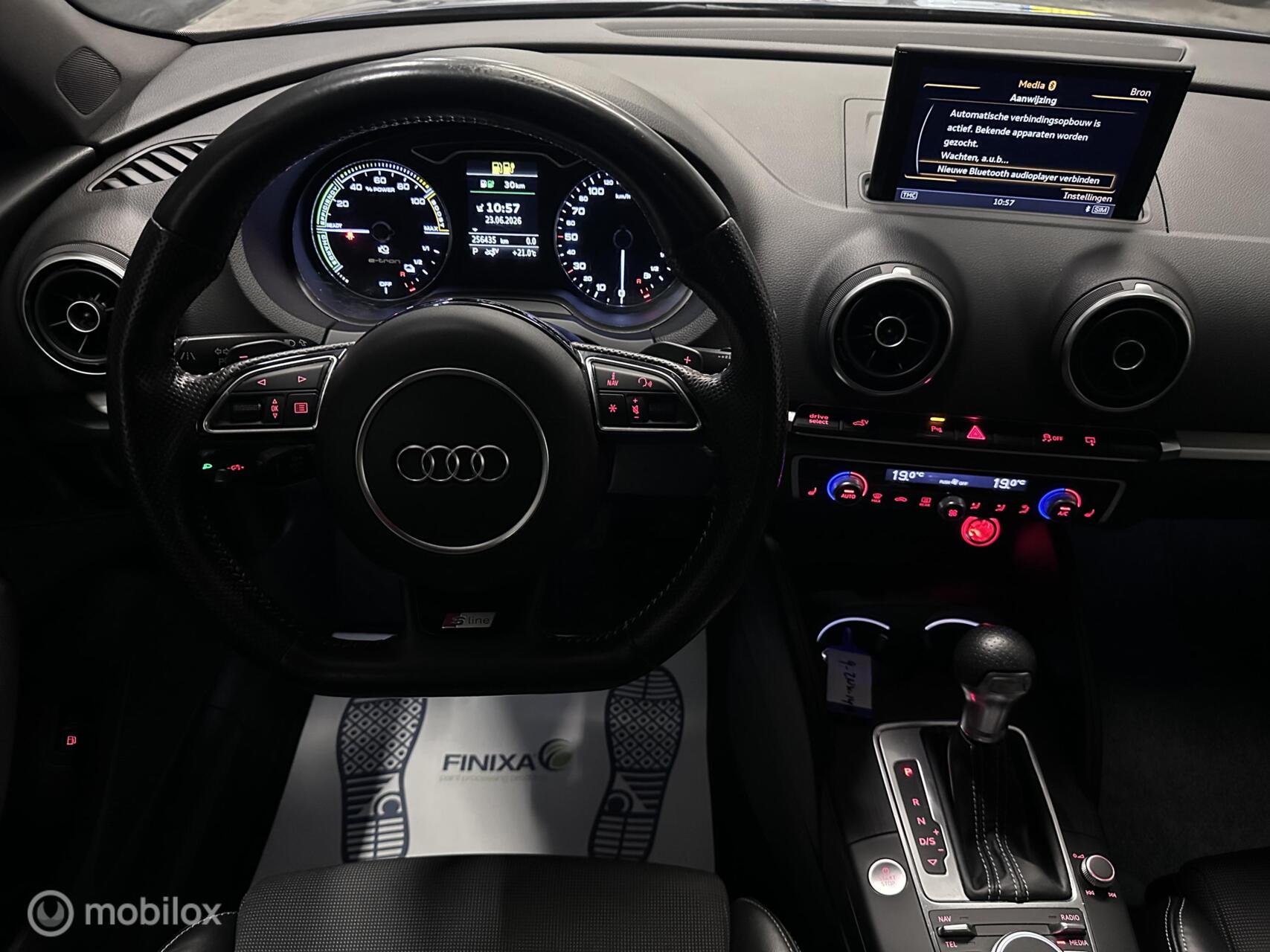 Foto van Audi A3 Sportback E-tron