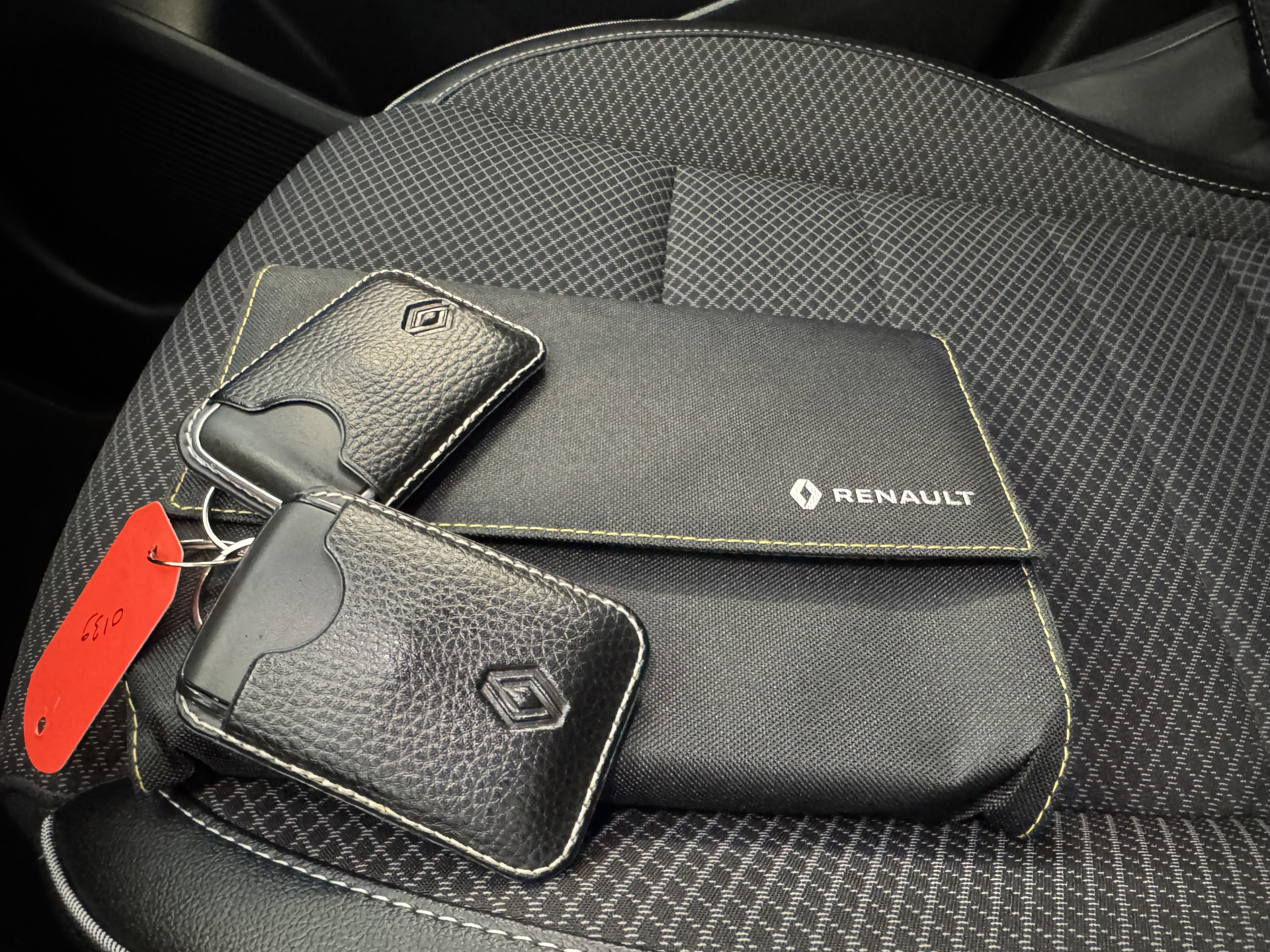 Foto van Renault Arkana E-tech