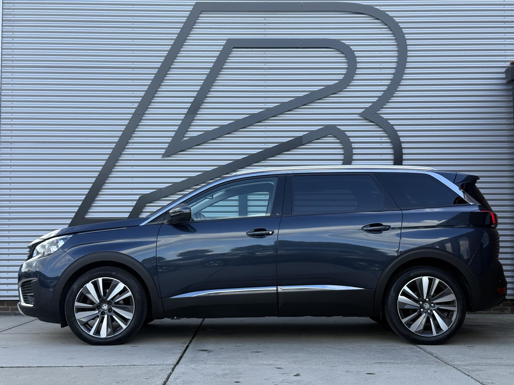 Foto van Peugeot 5008