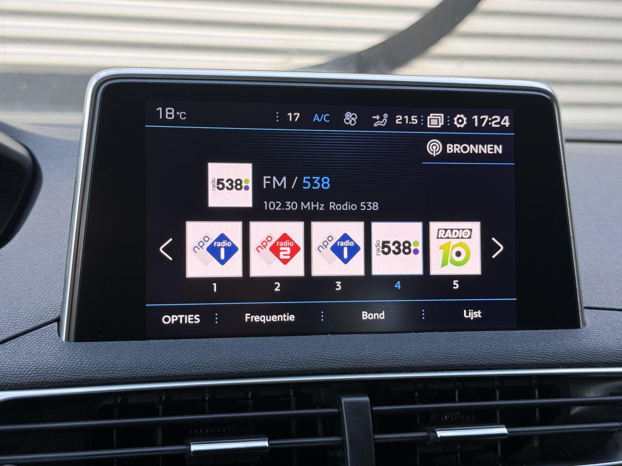 Foto van Peugeot 5008