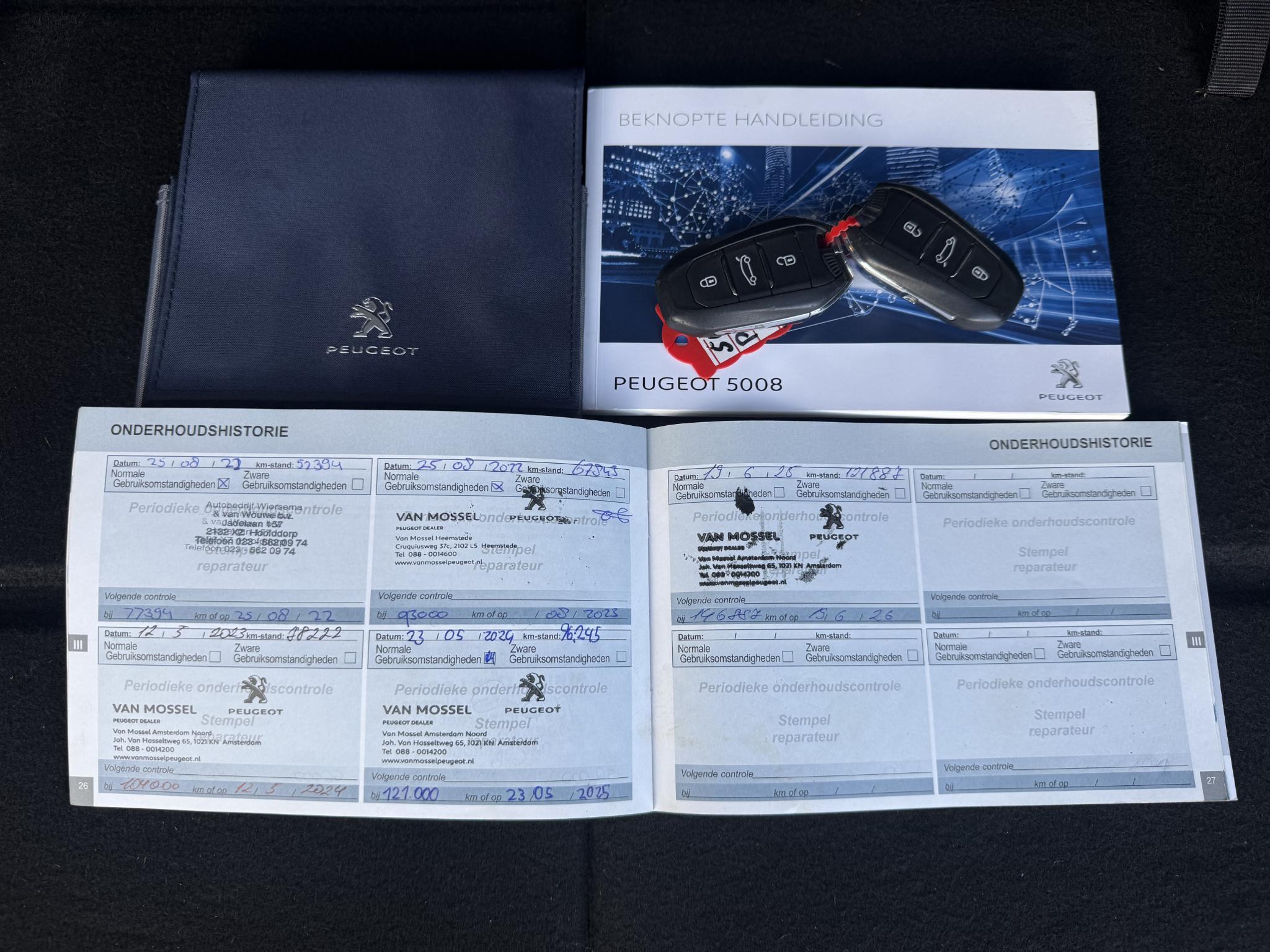 Foto van Peugeot 5008
