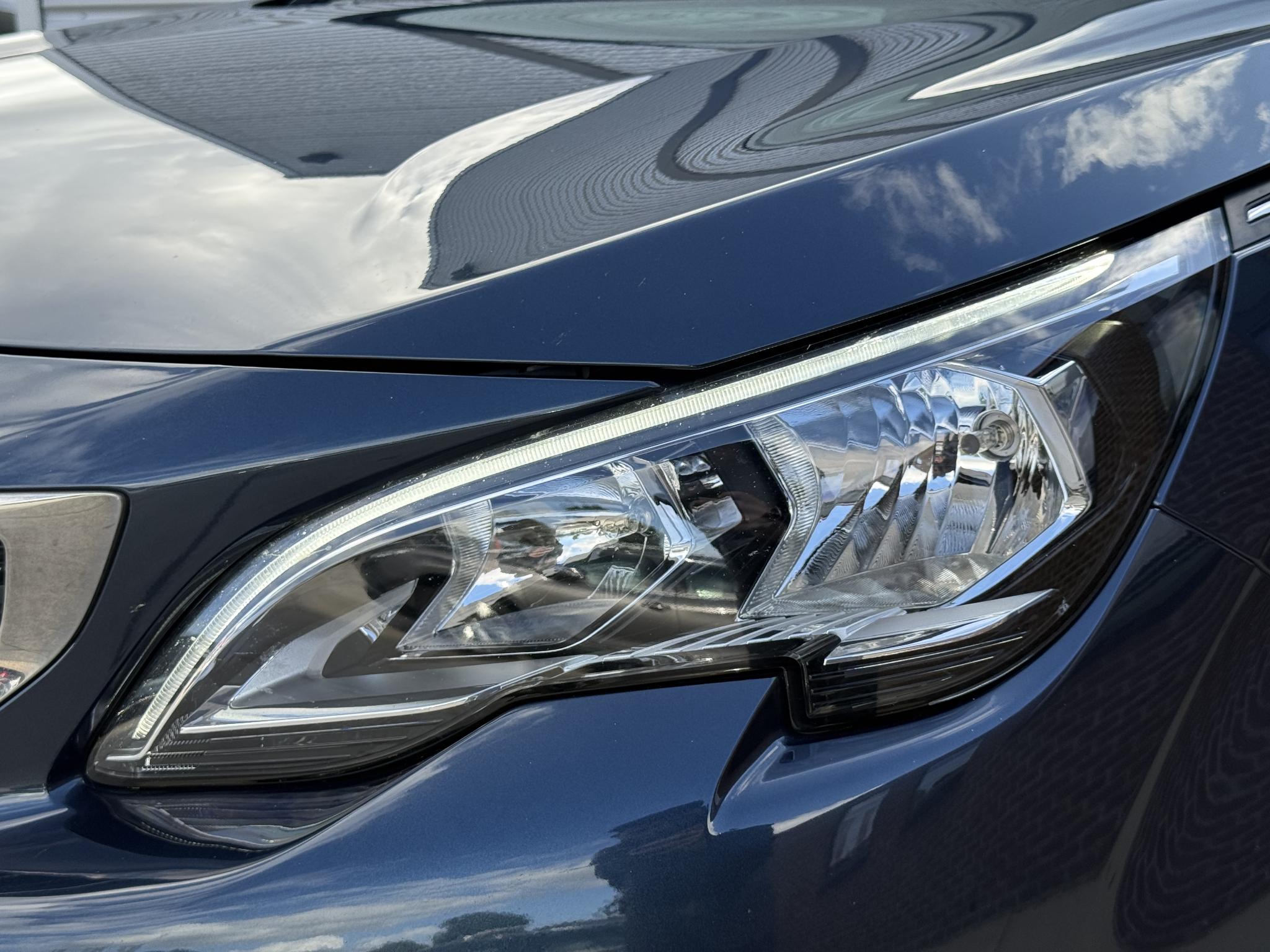 Foto van Peugeot 5008