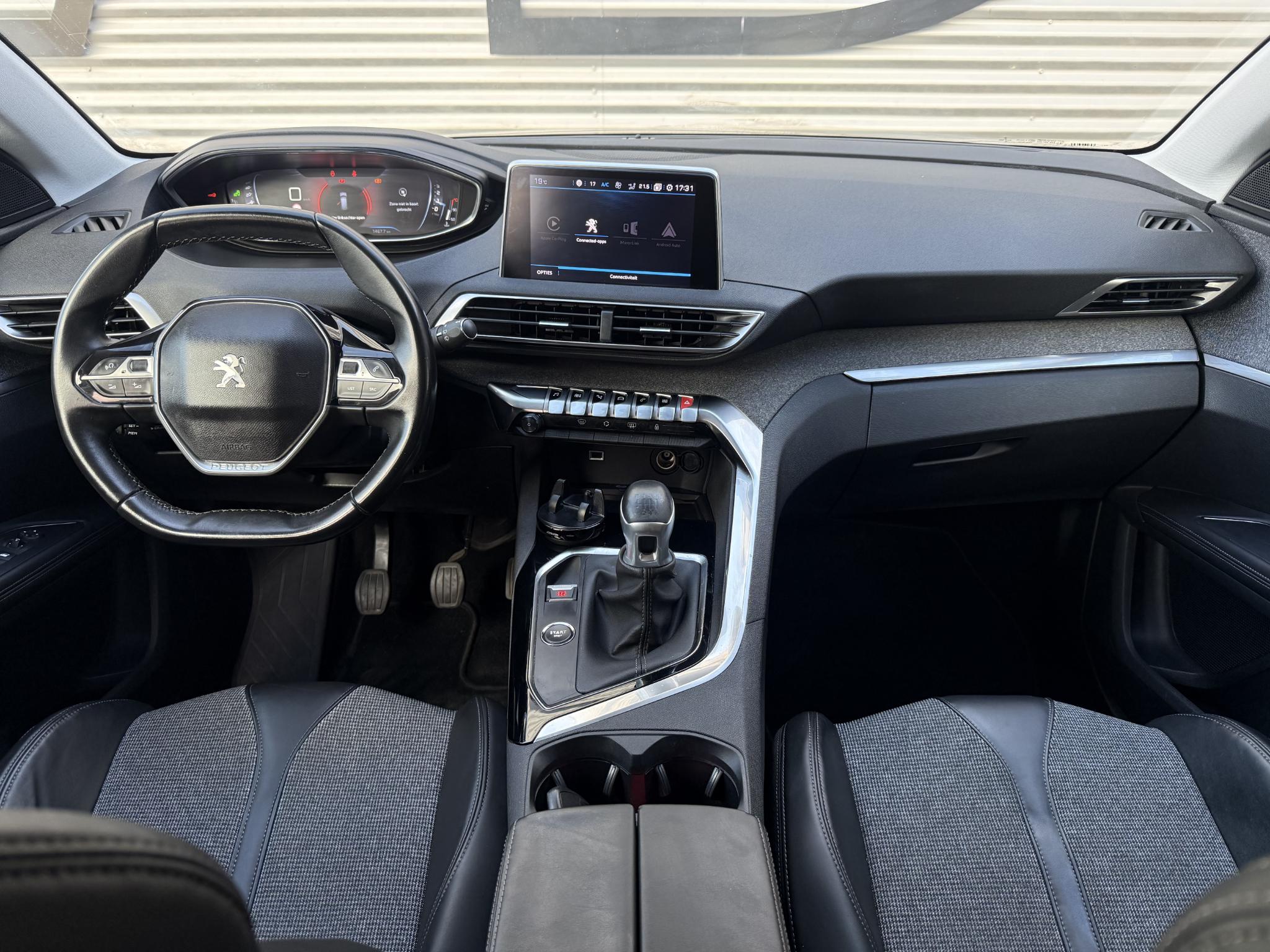 Foto van Peugeot 5008
