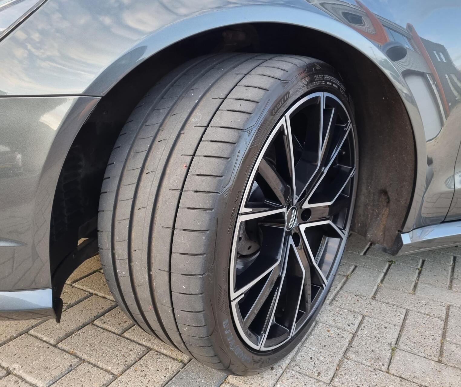 Foto van Audi RS 6 Avant