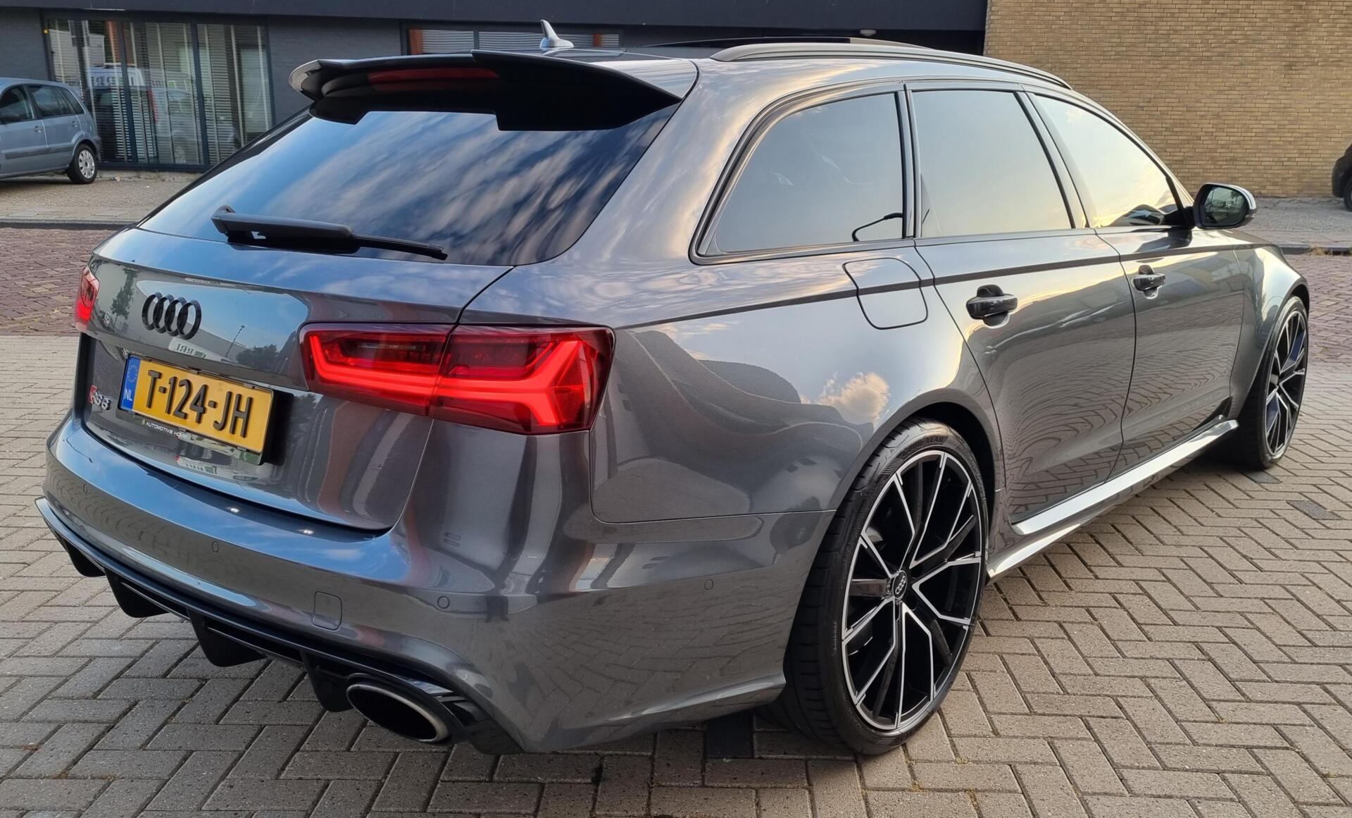 Foto van Audi RS 6 Avant