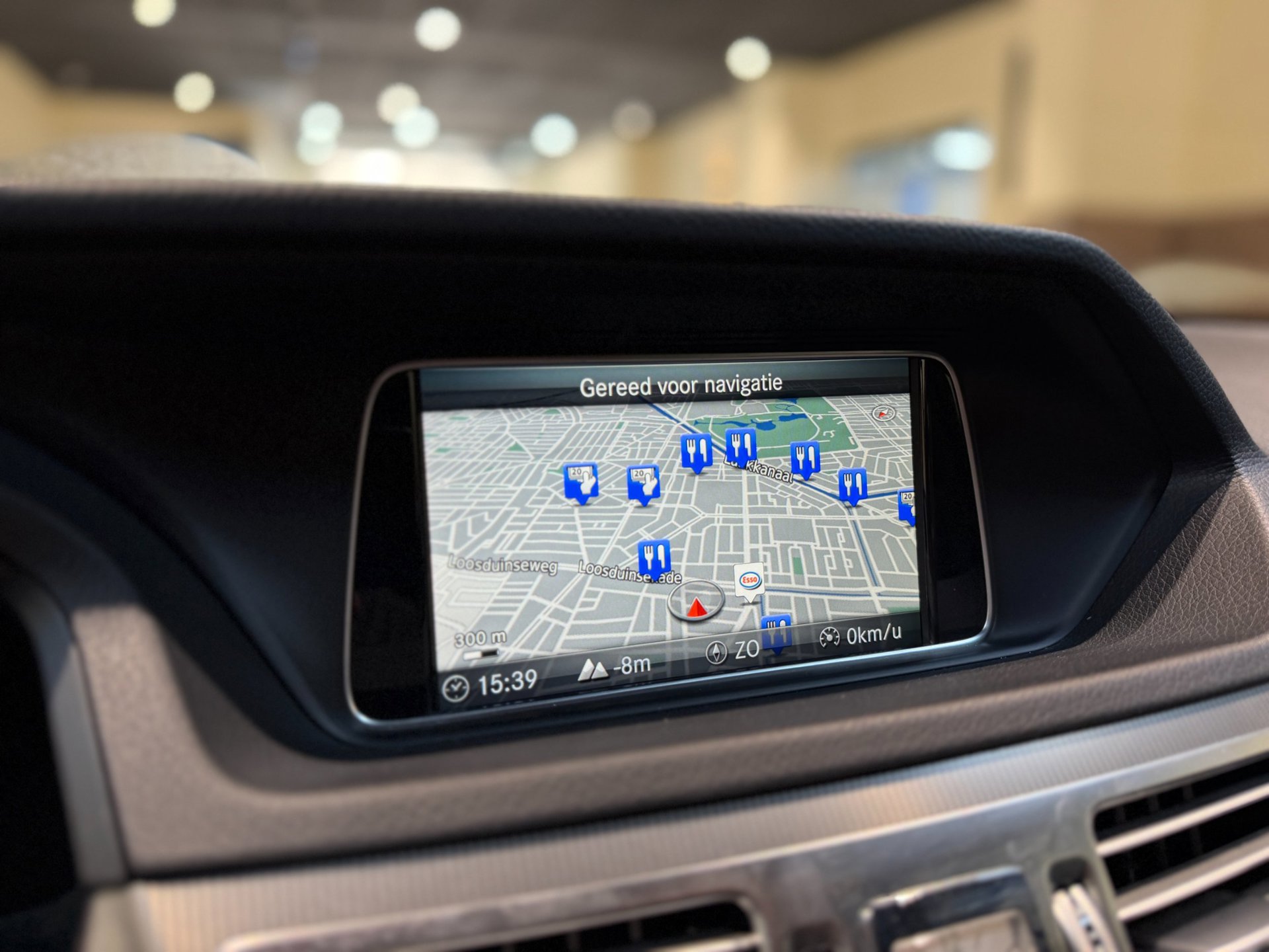 Foto van Mercedes-Benz E 200