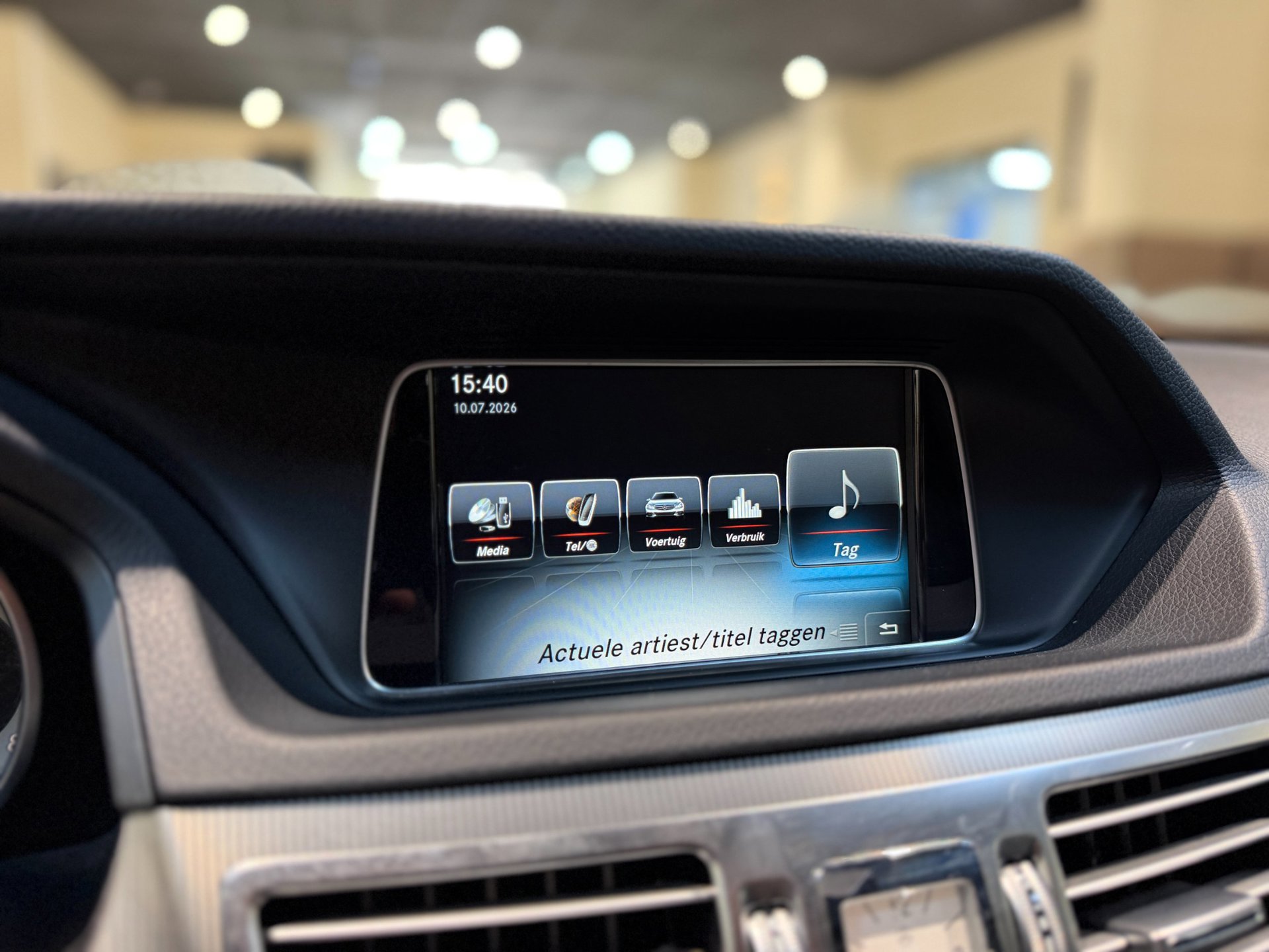 Foto van Mercedes-Benz E 200