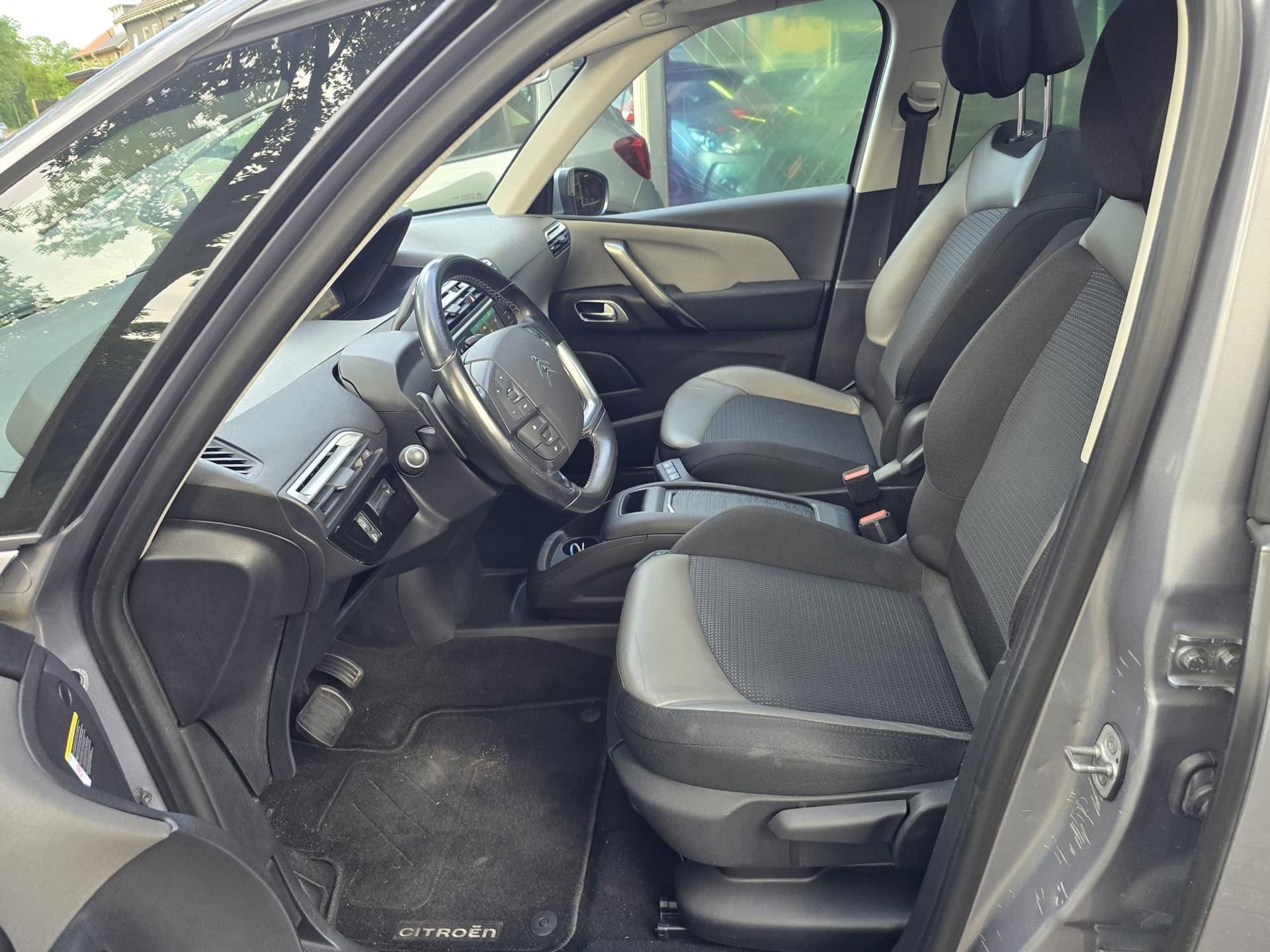 Foto van Citroen C4 Spacetourer