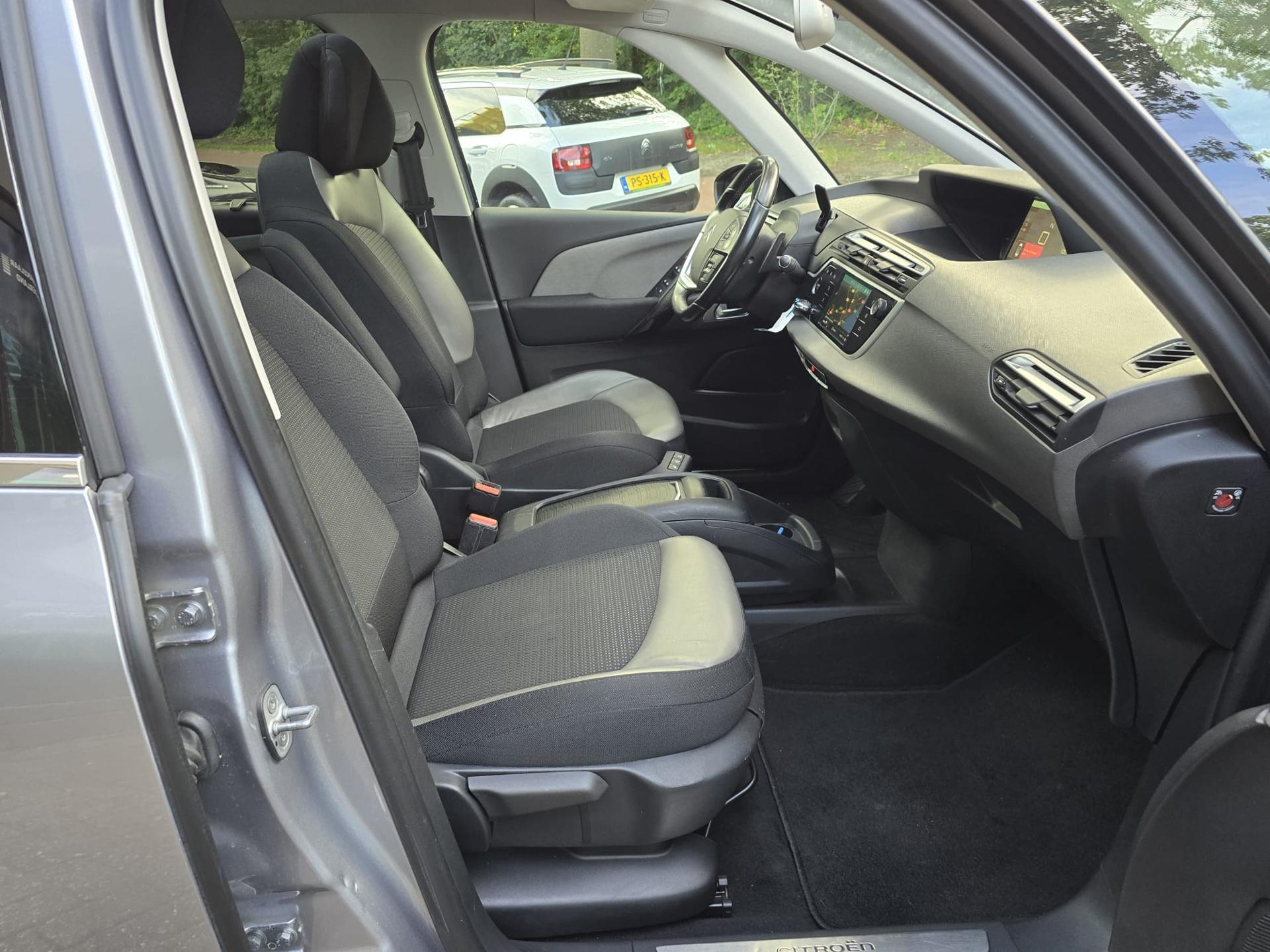 Foto van Citroen C4 Spacetourer