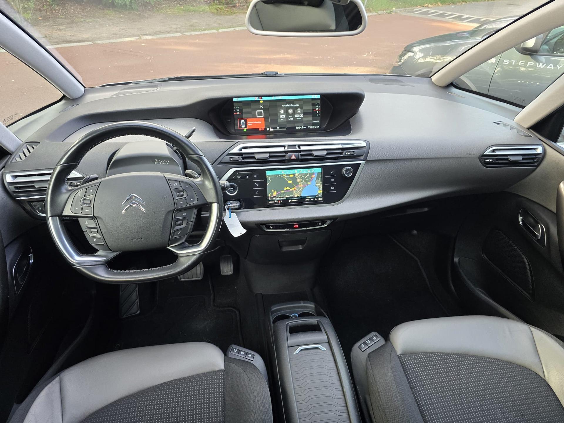 Foto van Citroen C4 Spacetourer