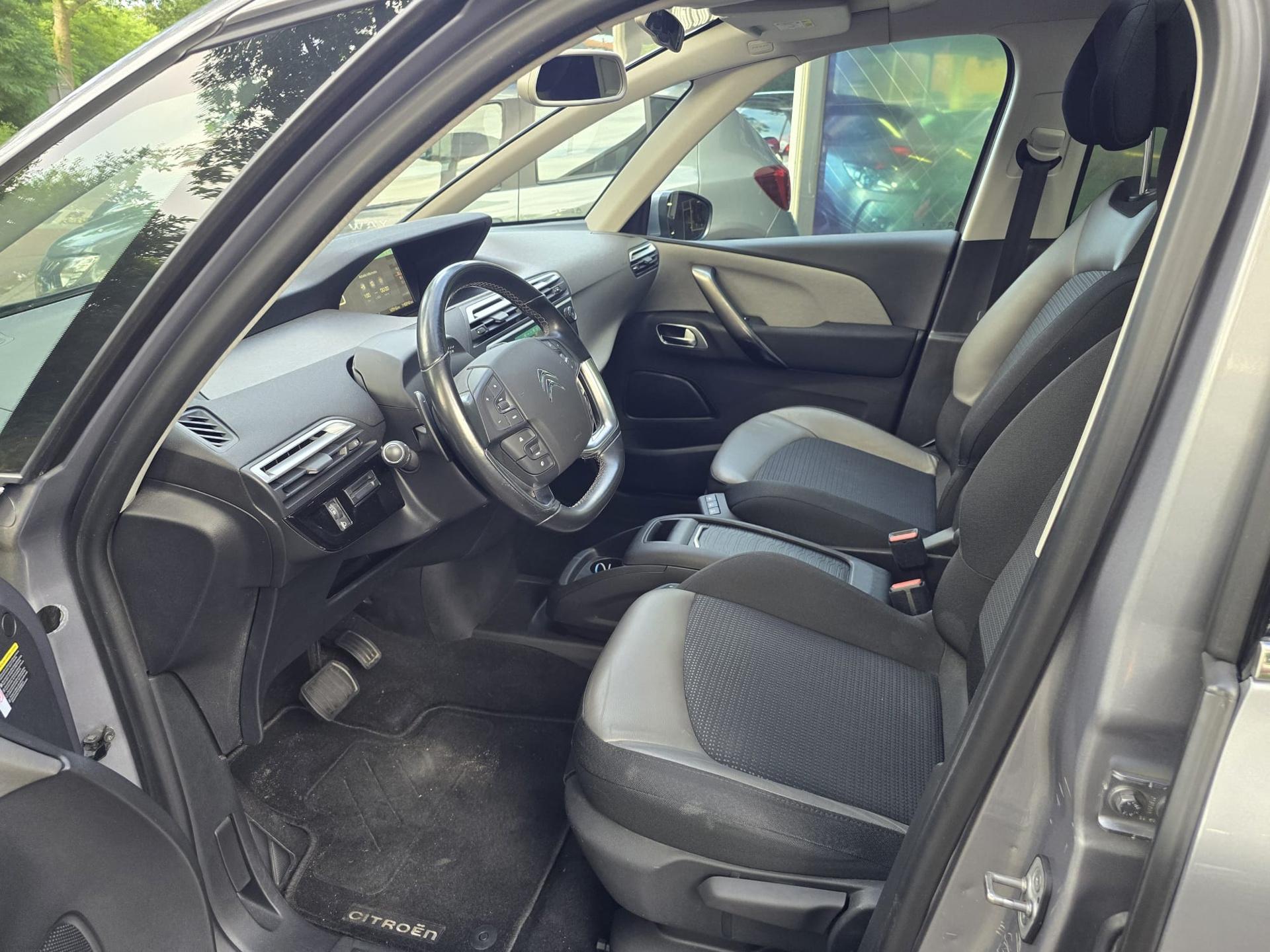 Foto van Citroen C4 Spacetourer