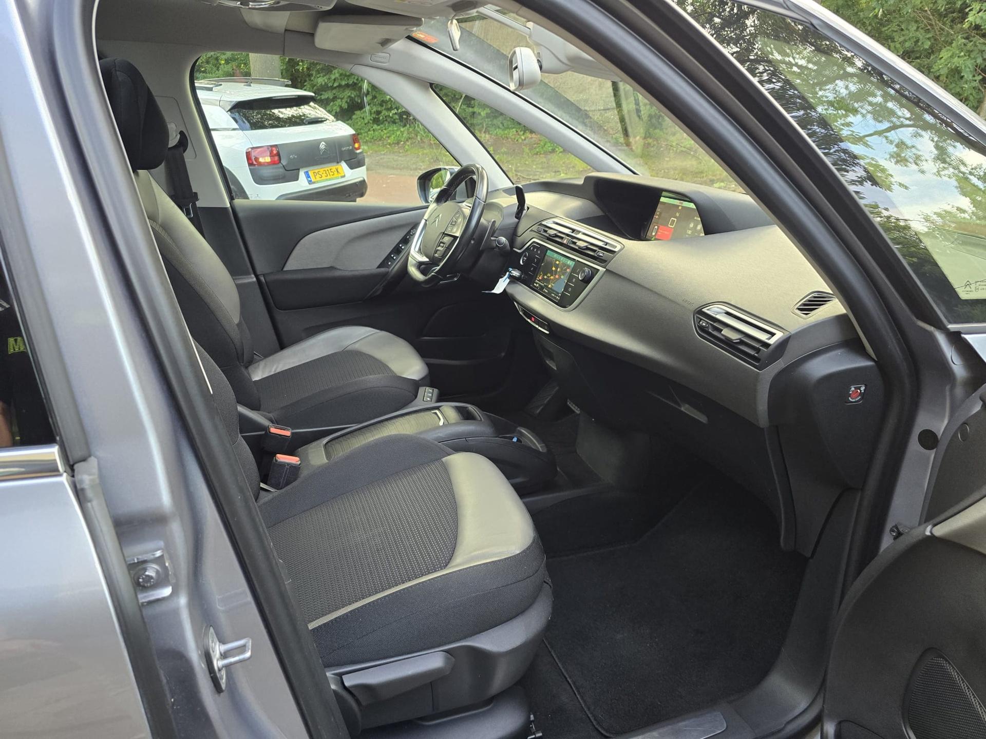 Foto van Citroen C4 Spacetourer