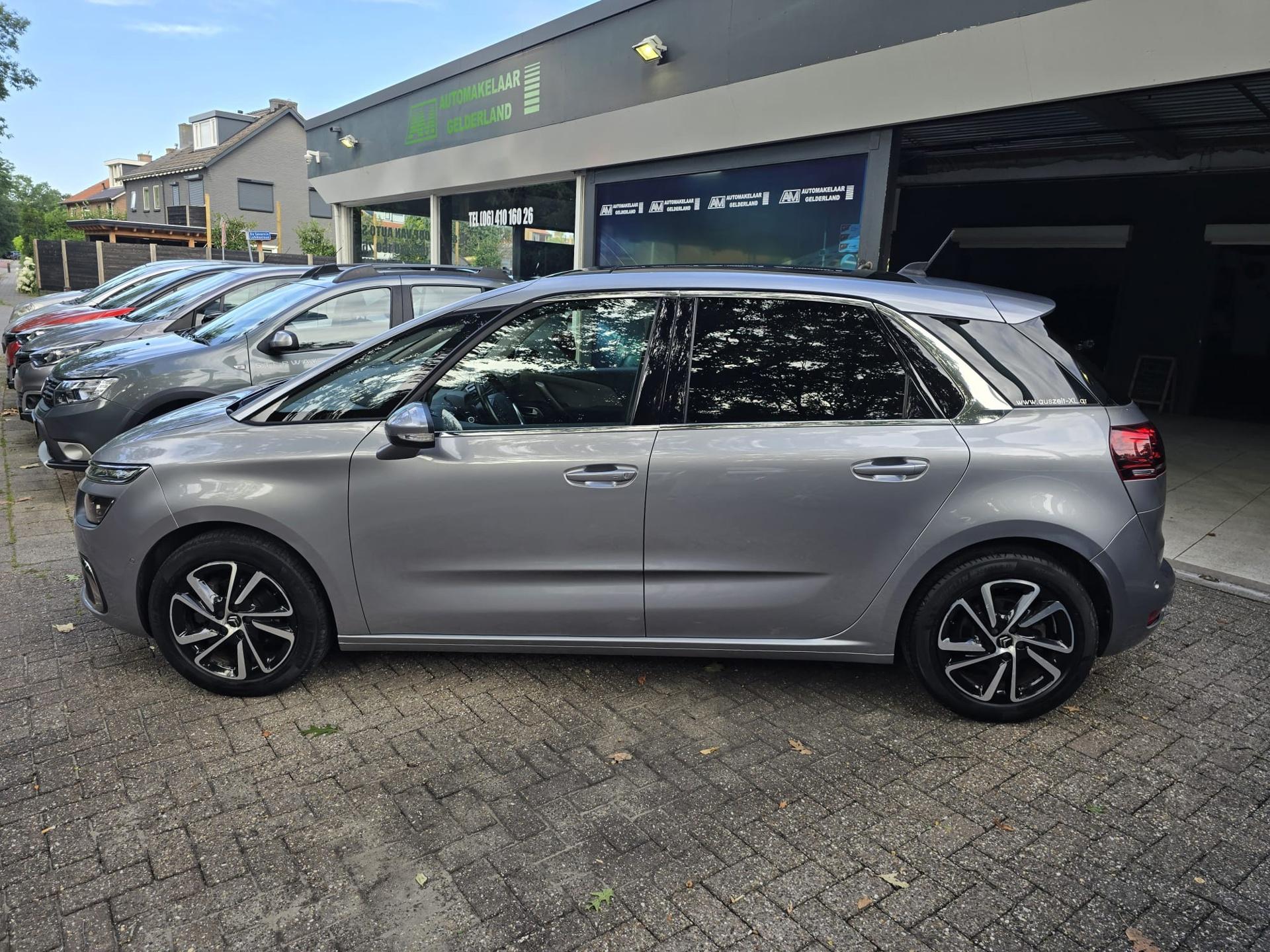 Foto van Citroen C4 Spacetourer