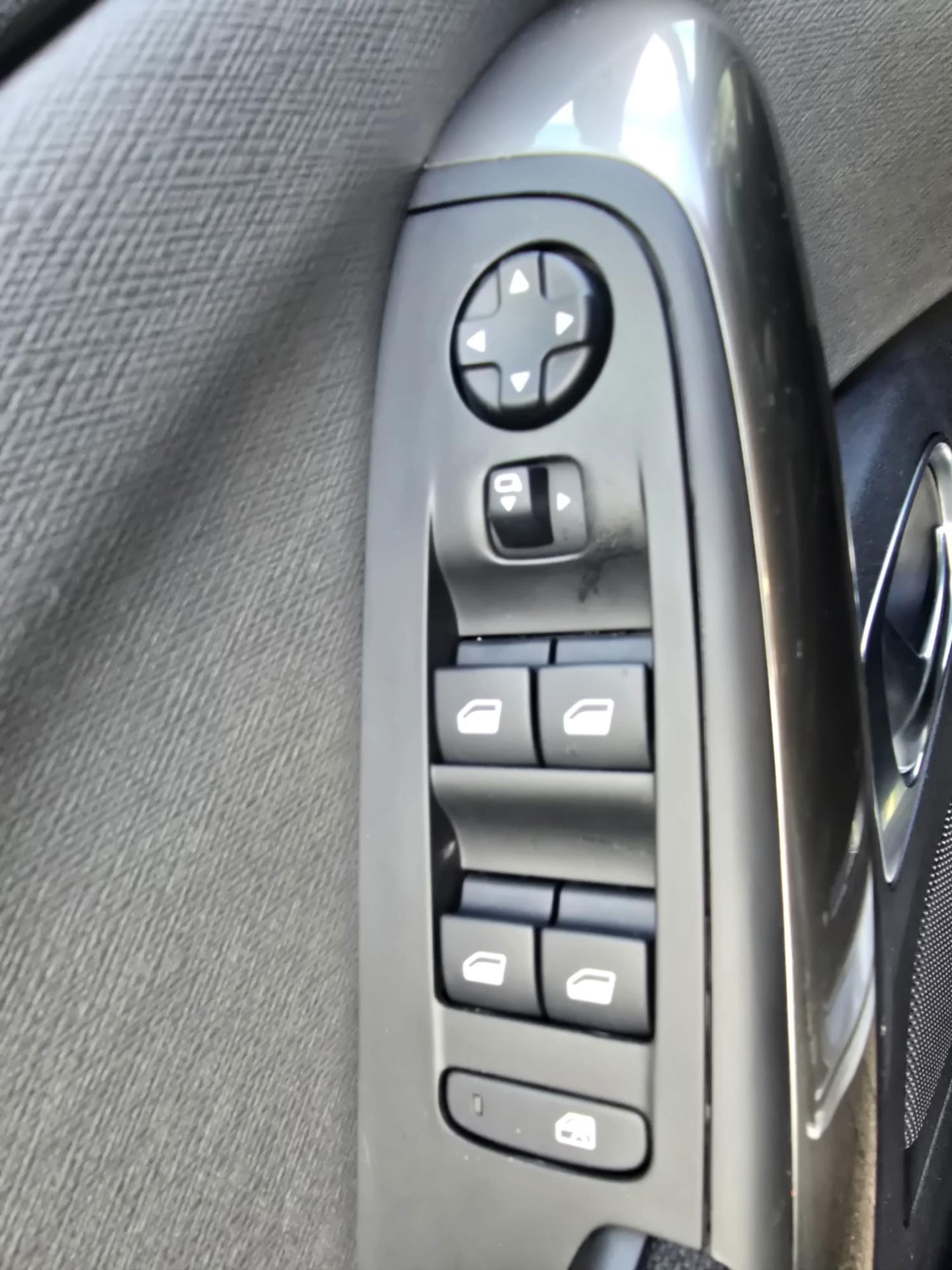 Foto van Citroen C4 Spacetourer