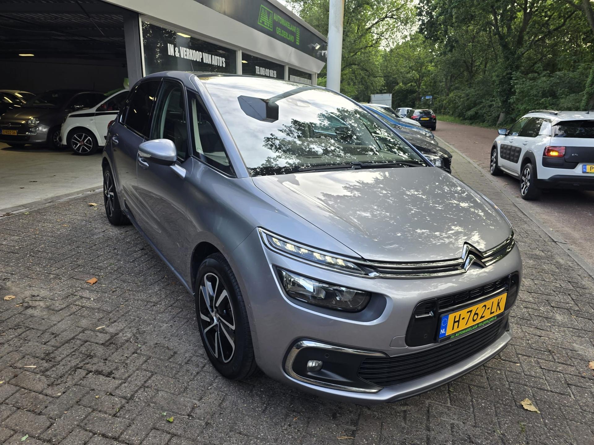Foto van Citroen C4 Spacetourer