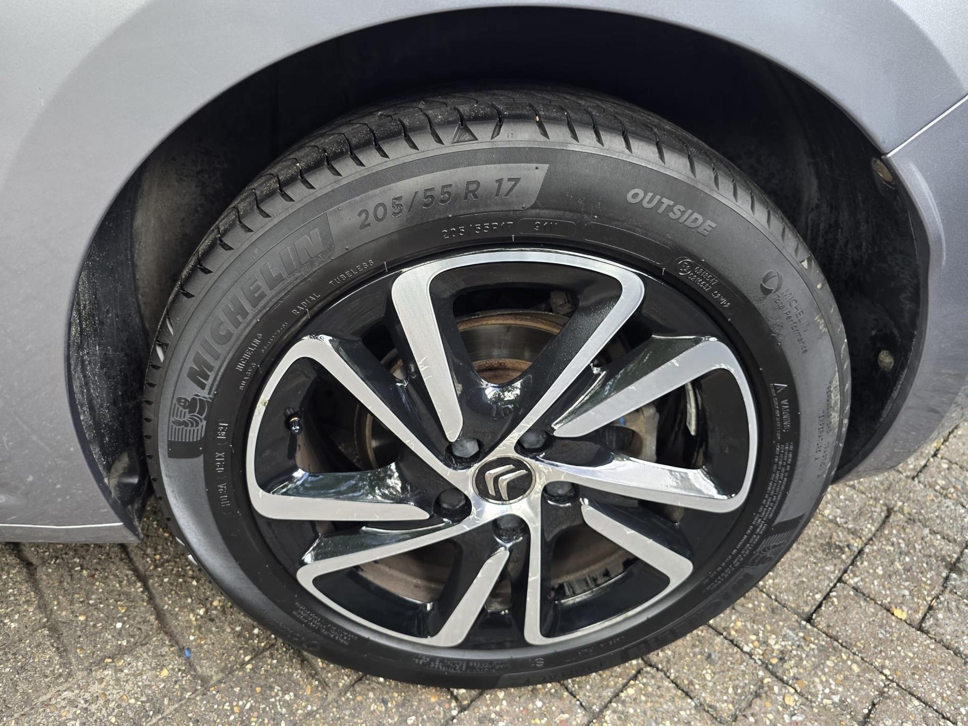 Foto van Citroen C4 Spacetourer