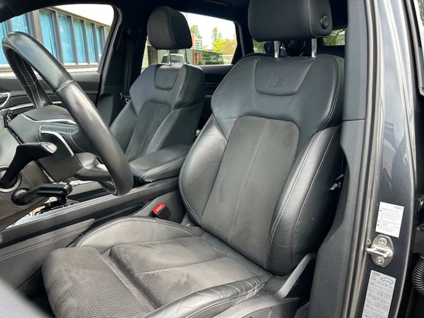 Foto van Audi E-tron 50