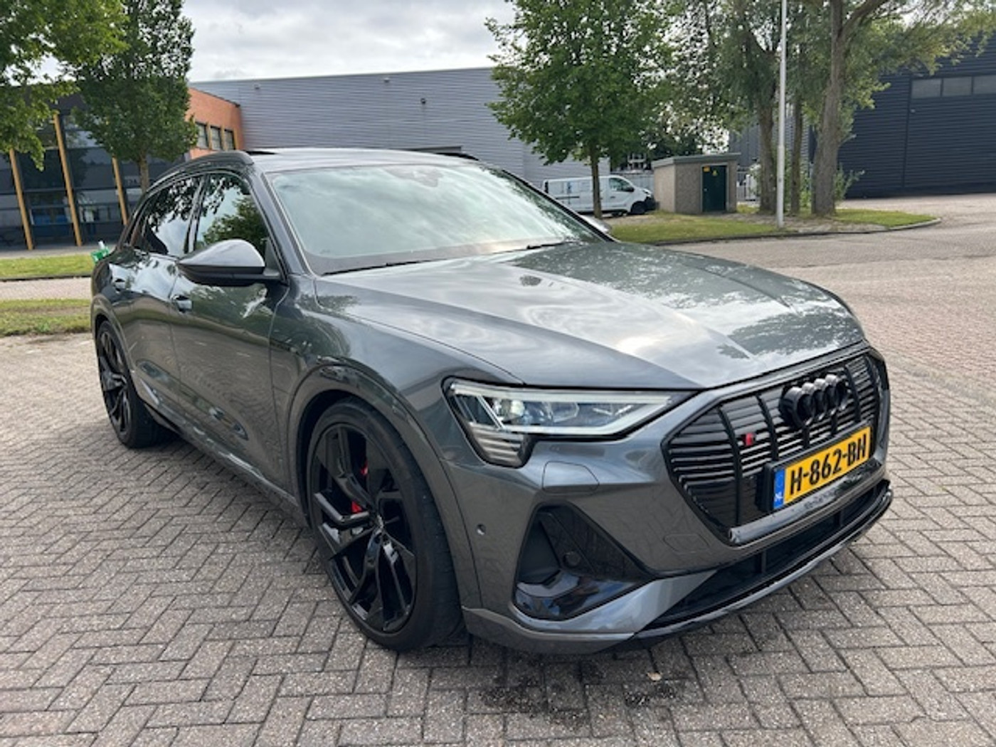 Foto van Audi E-tron 50
