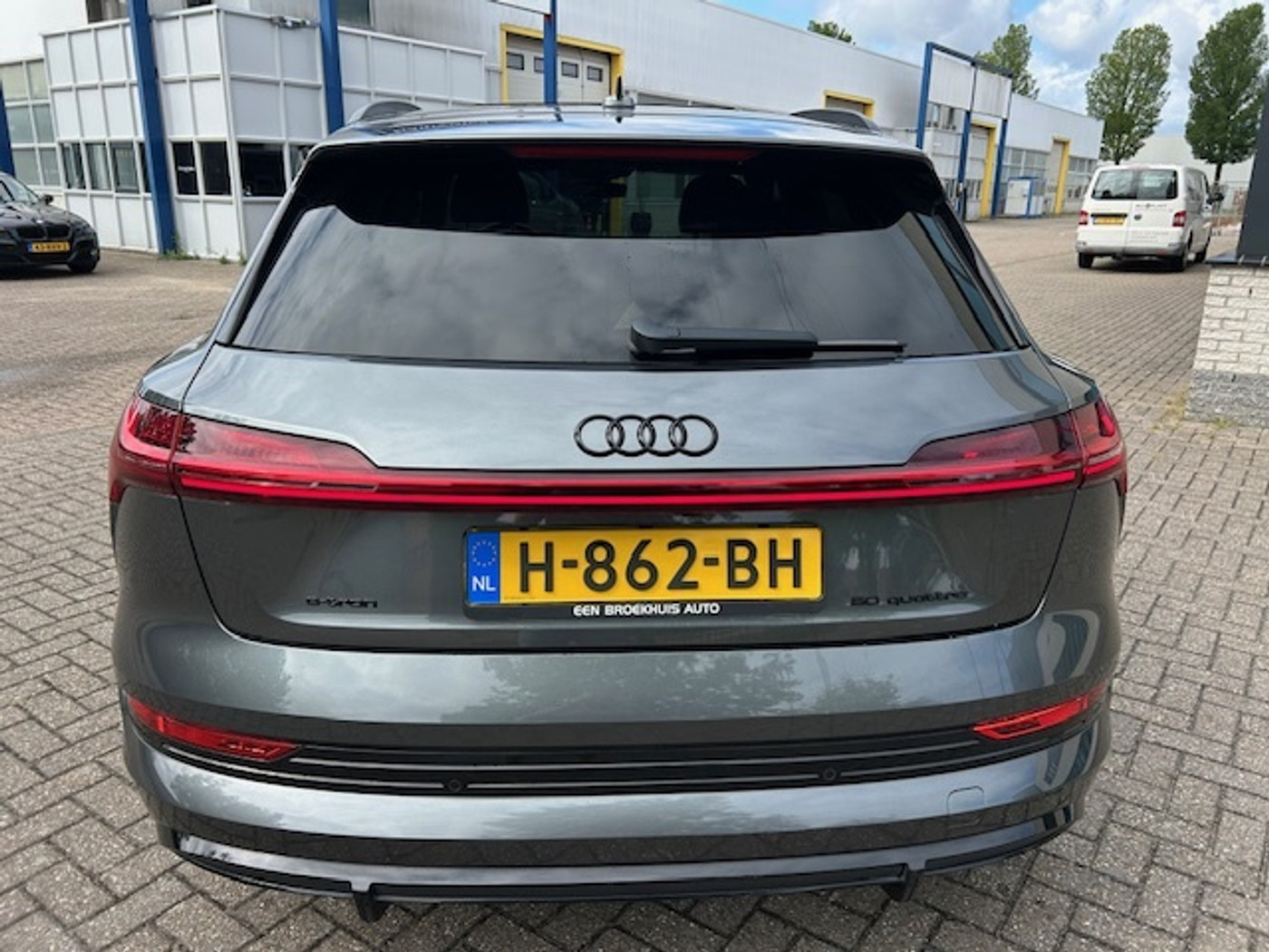 Foto van Audi E-tron 50