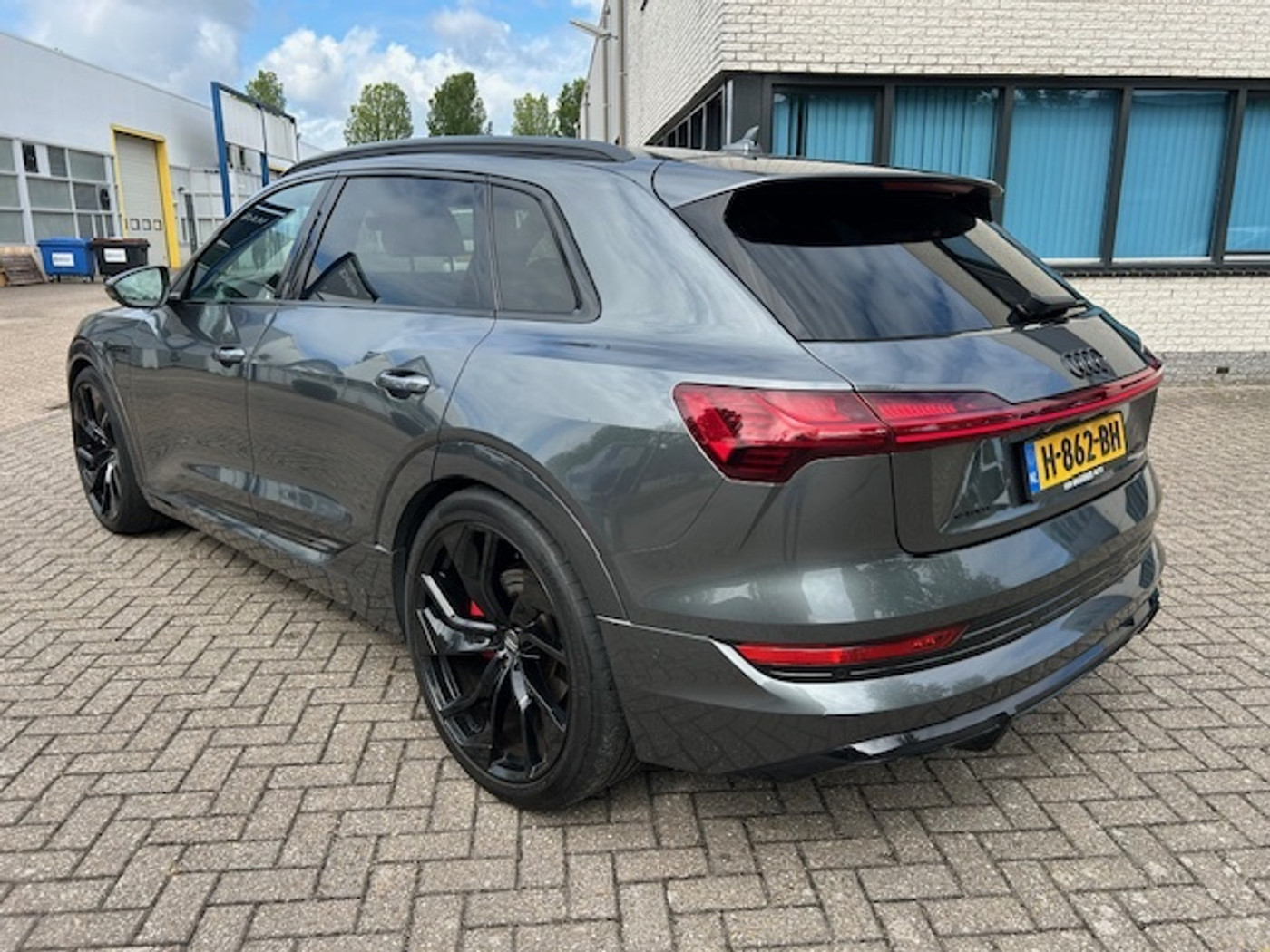 Foto van Audi E-tron 50