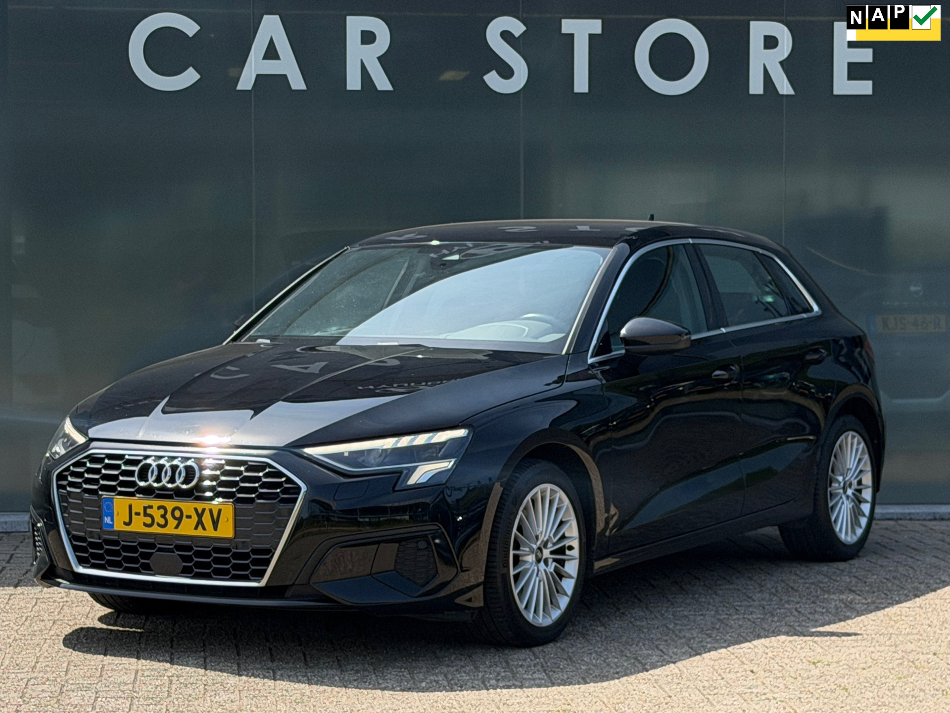 Audi A3 35 TFSI Business edition LED VIRTUAL 2020 - voorkant