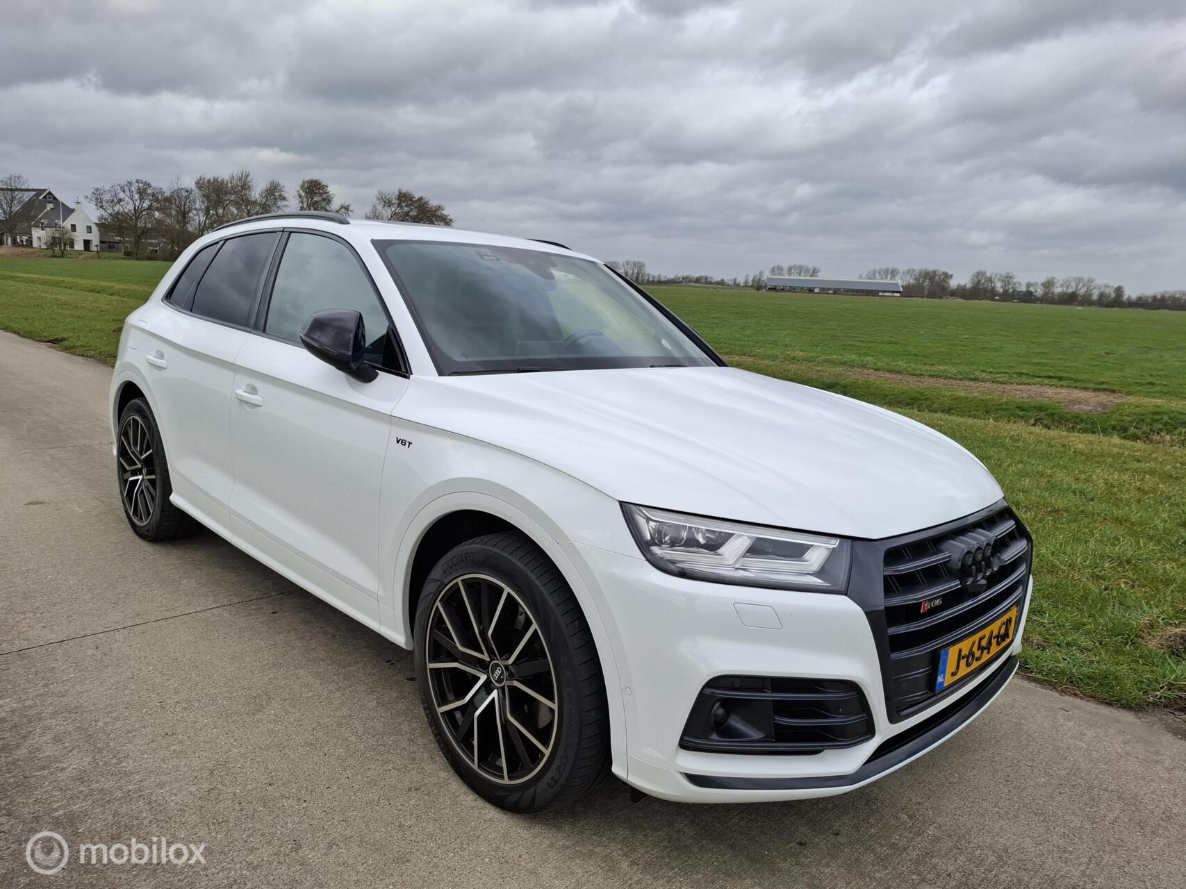 Audi Sq5 3.0 TFSI Quattro|FULL Options|Luchtvering 2017 - voorkant