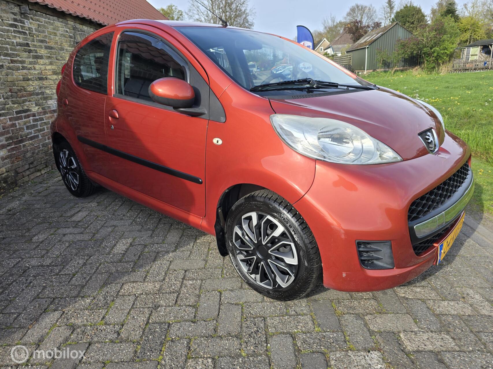 Foto van Peugeot Peugeot 107