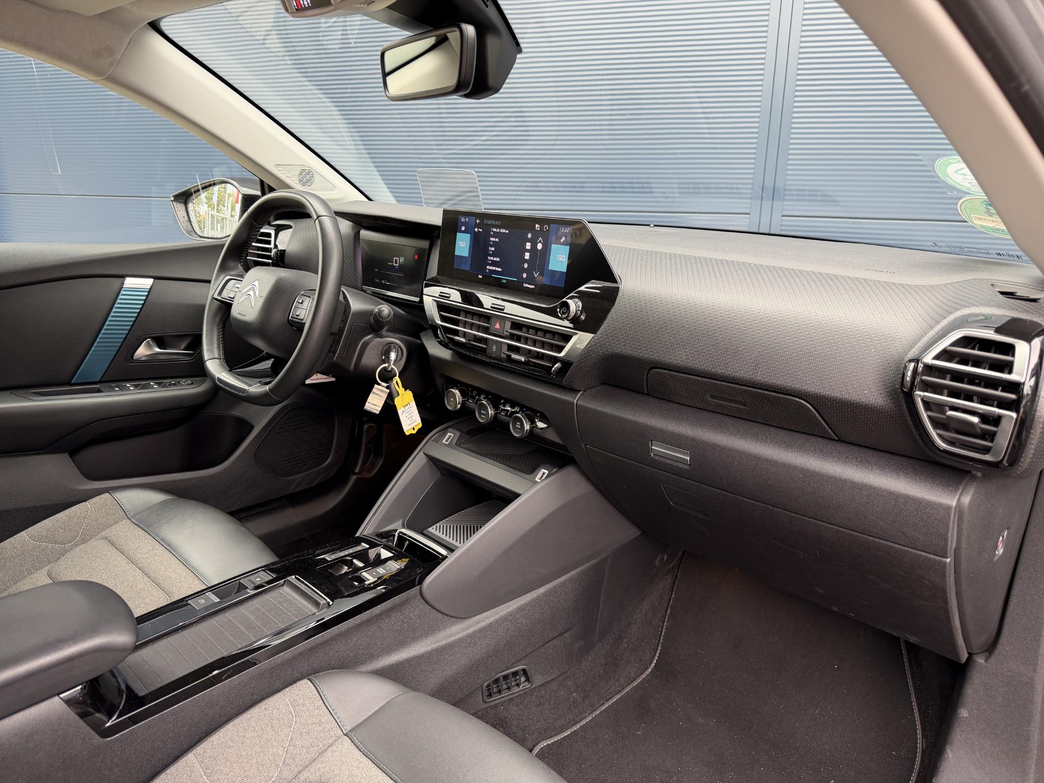 Foto van Citroen E-c4
