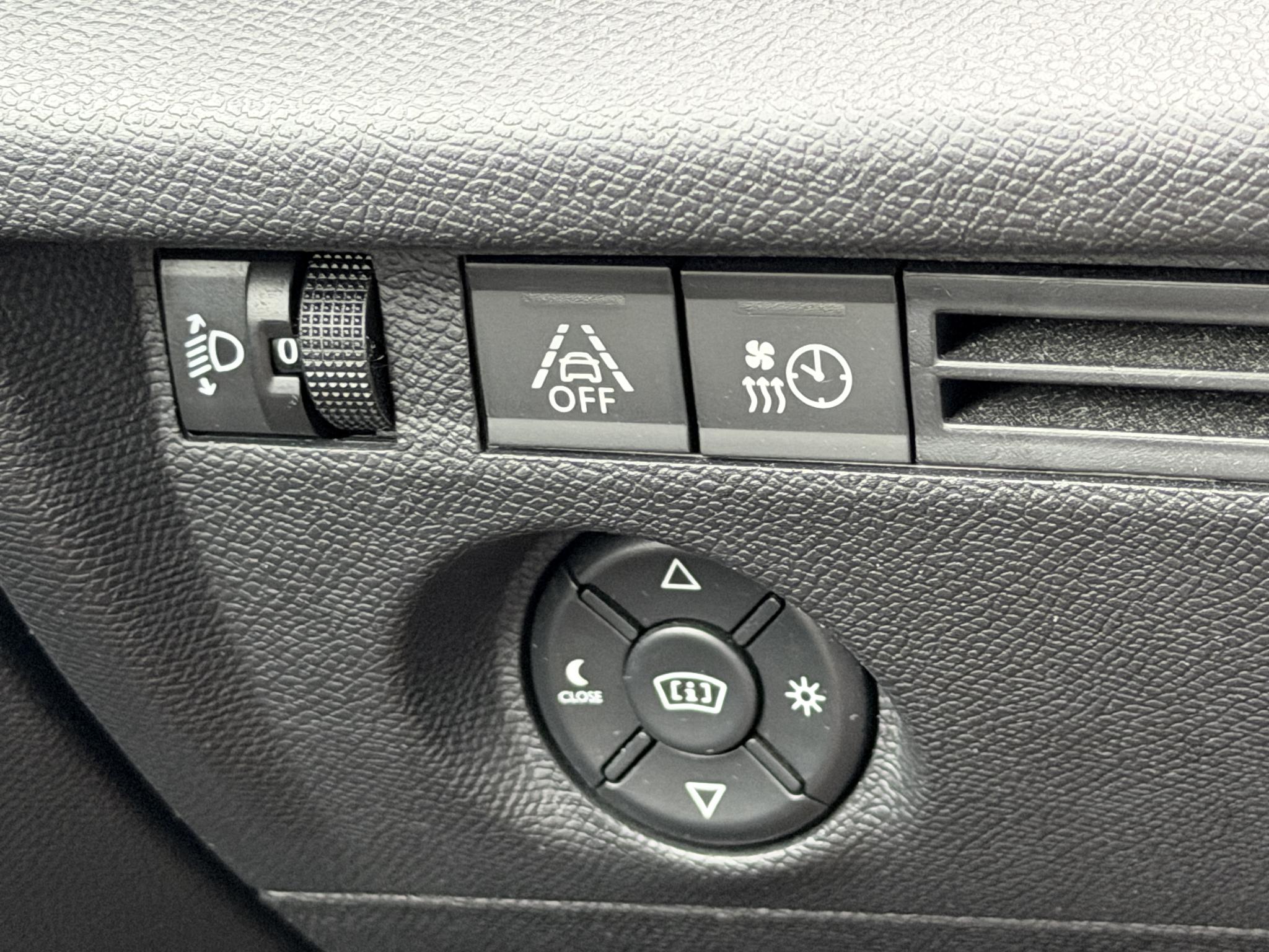 Foto van Citroen E-c4