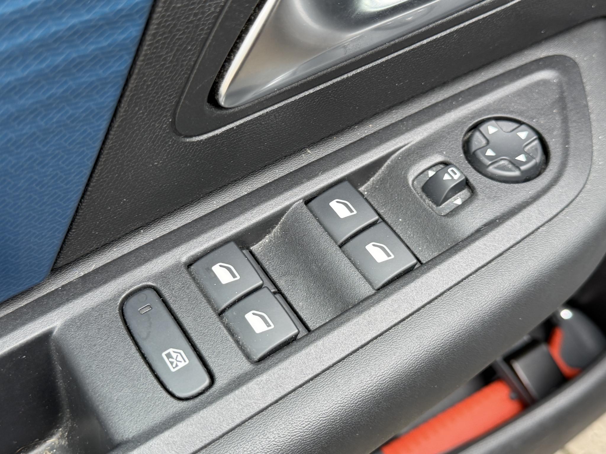 Foto van Citroen E-c4
