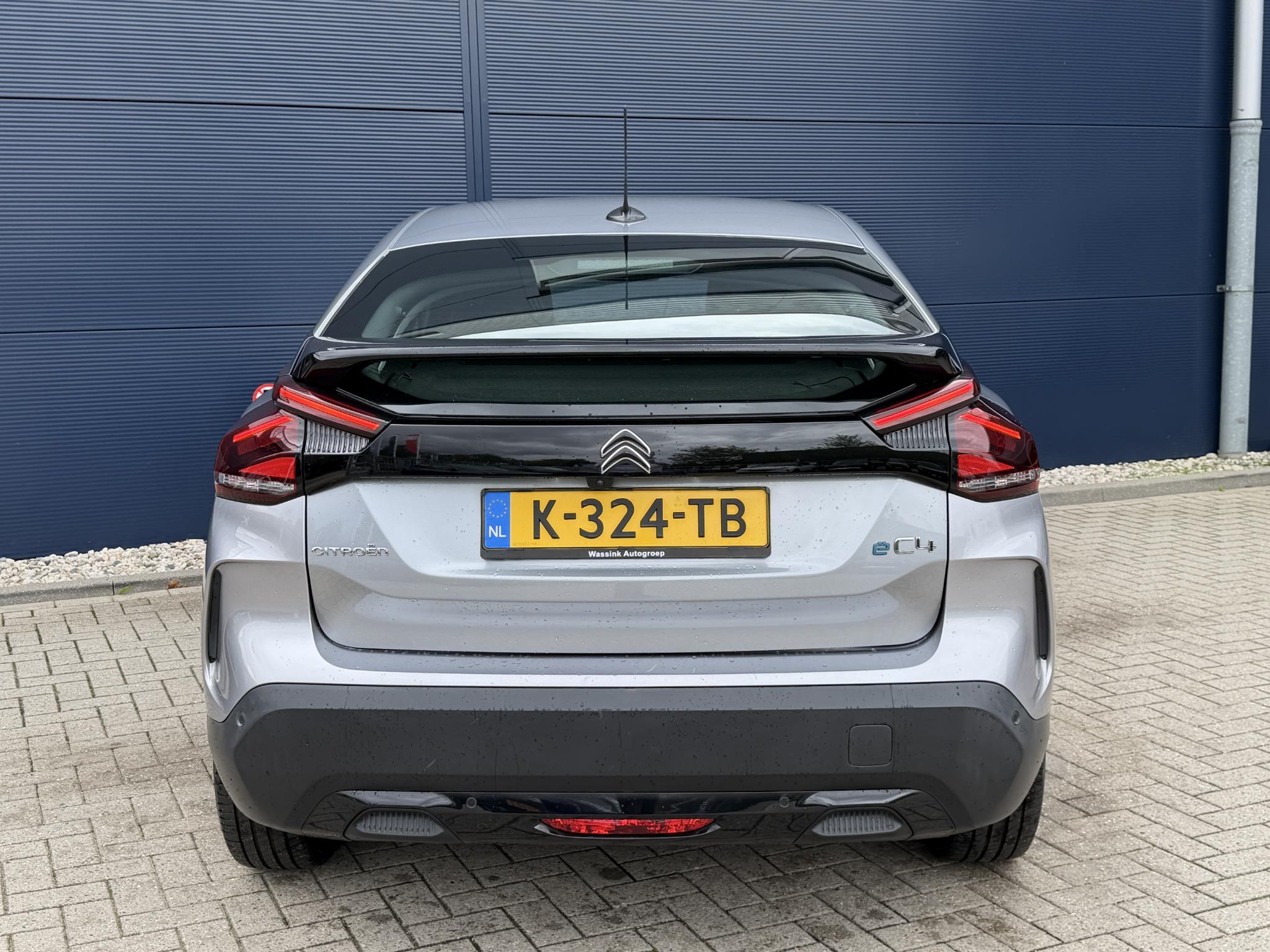 Foto van Citroen E-c4