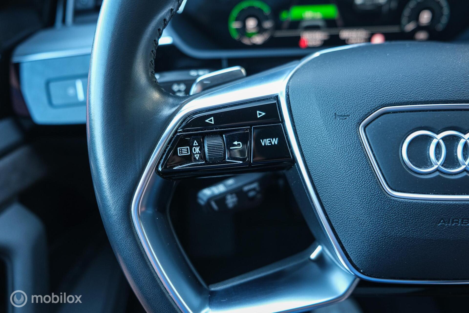 Foto van Audi Audi E-tron