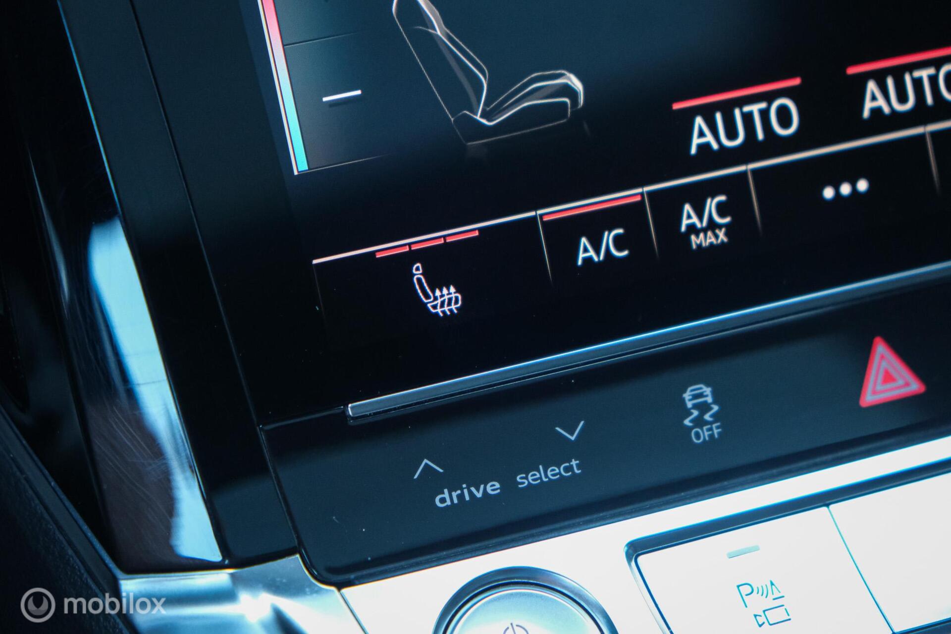 Foto van Audi Audi E-tron