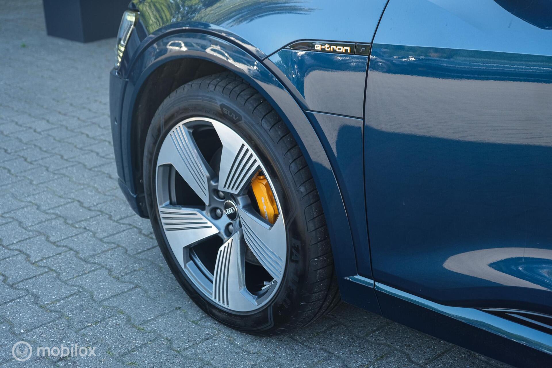 Foto van Audi Audi E-tron