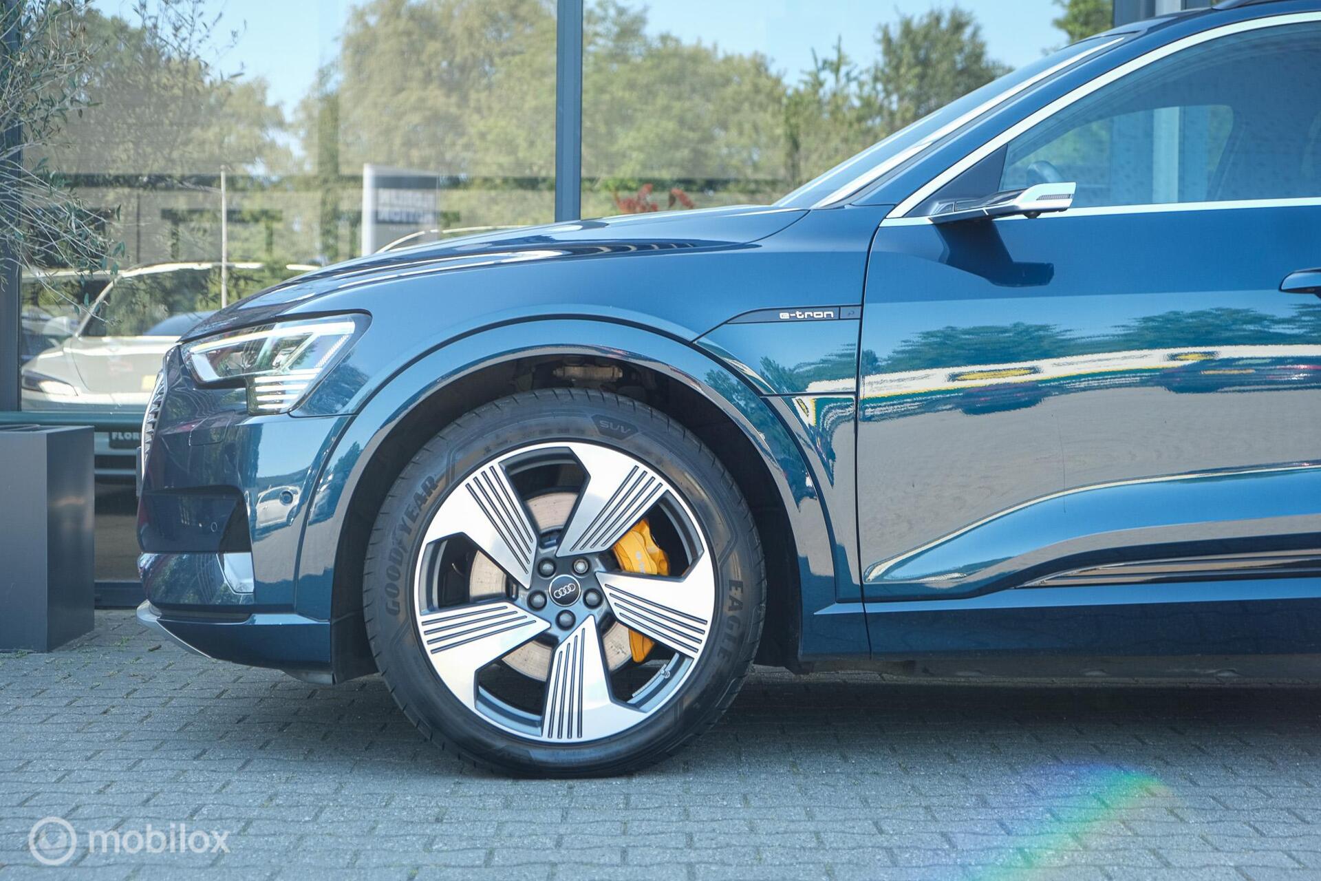 Foto van Audi Audi E-tron