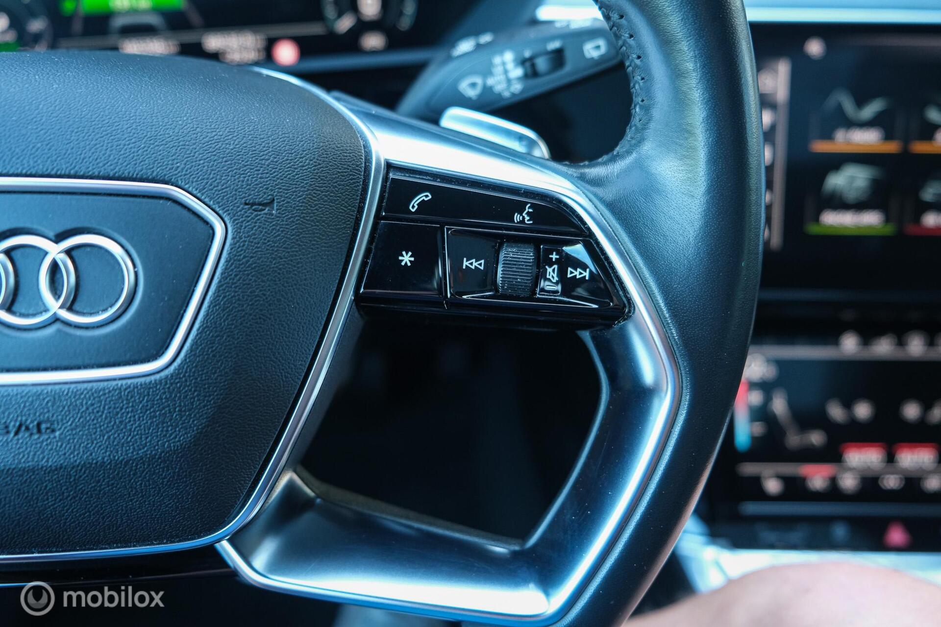 Foto van Audi Audi E-tron
