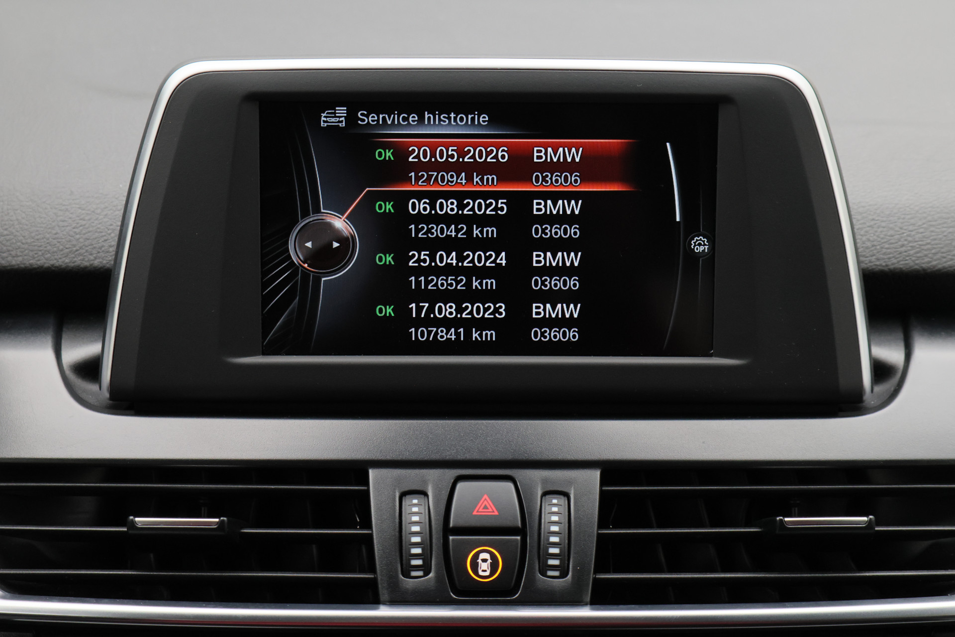 Foto van BMW 218i Active Tourer