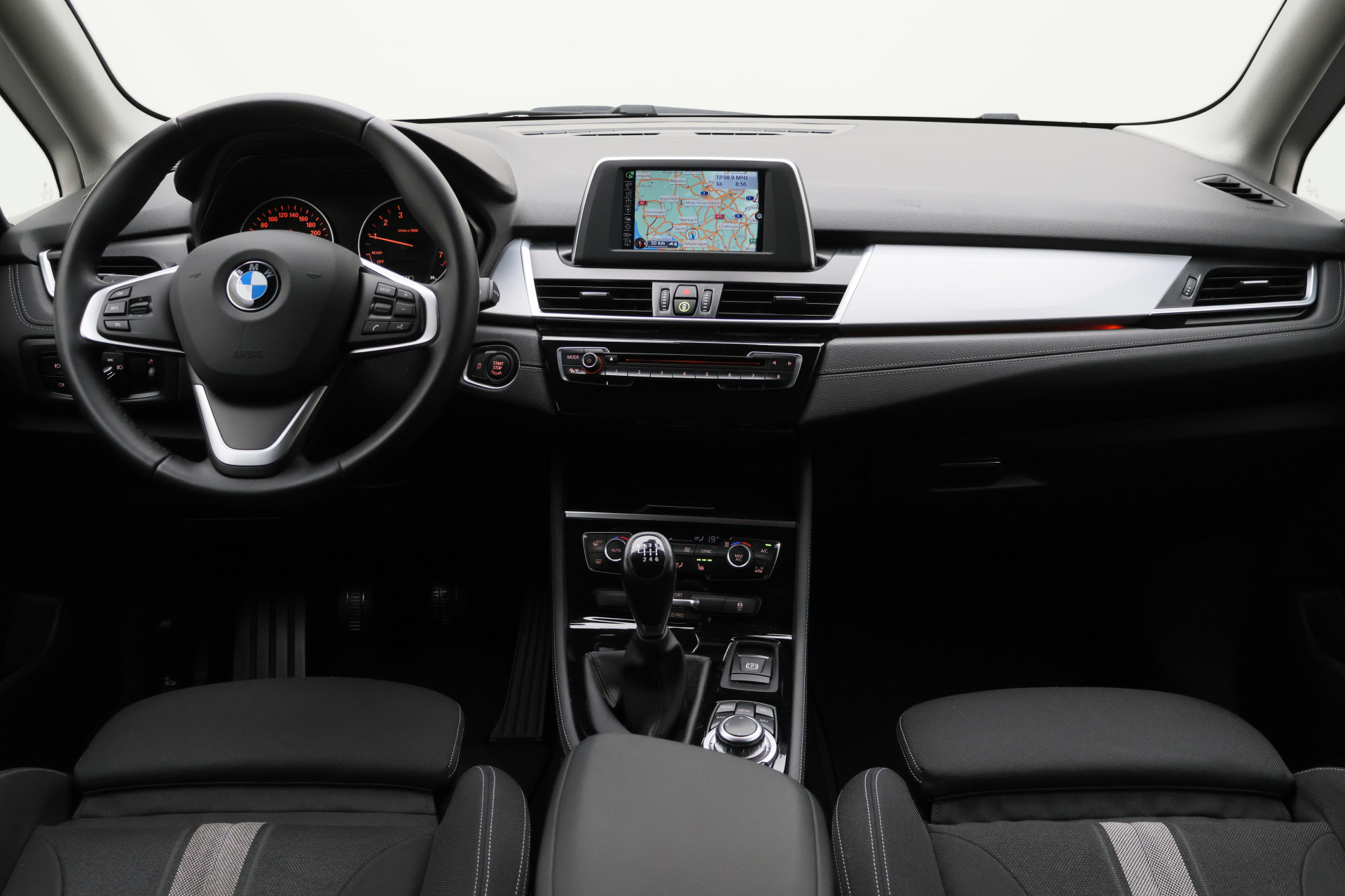Foto van BMW 218i Active Tourer