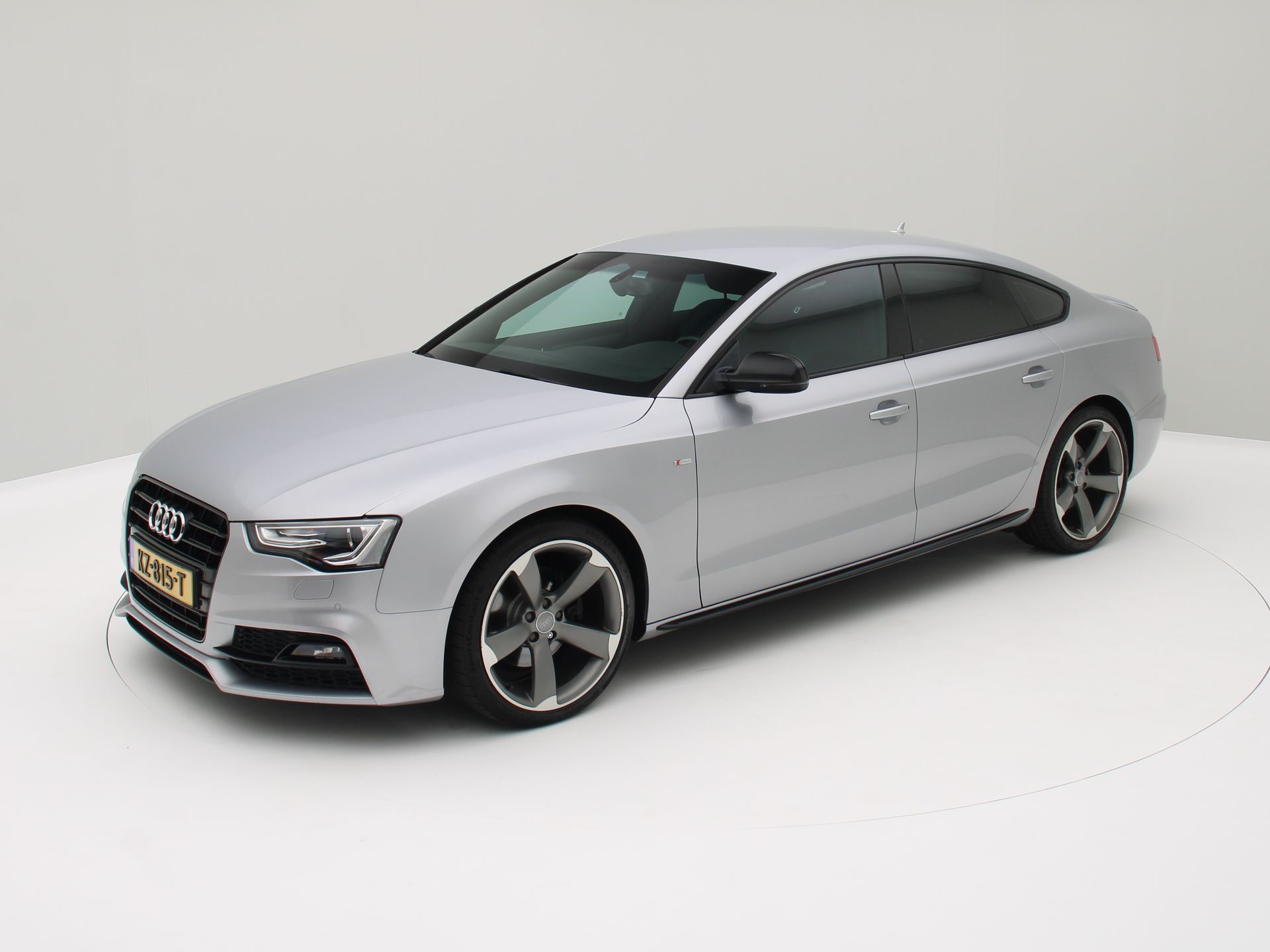 Audi A5 Sportback 1.8 TFSI Adrenalin Sport / Origineel NL 2017 - voorkant