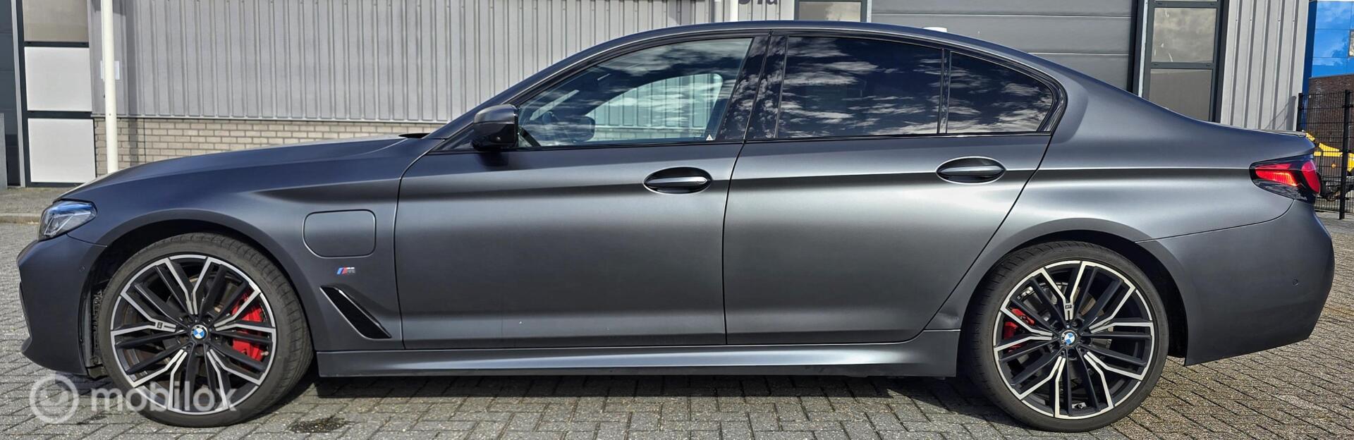 Foto van BMW 530e