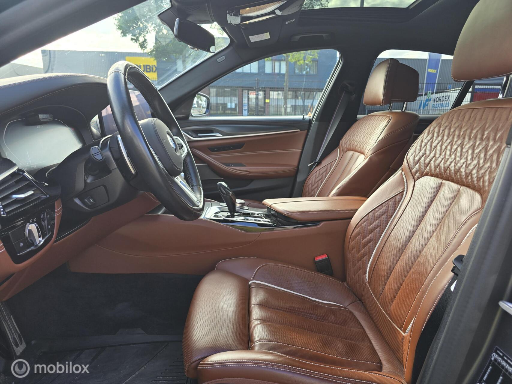 Foto van BMW 530e