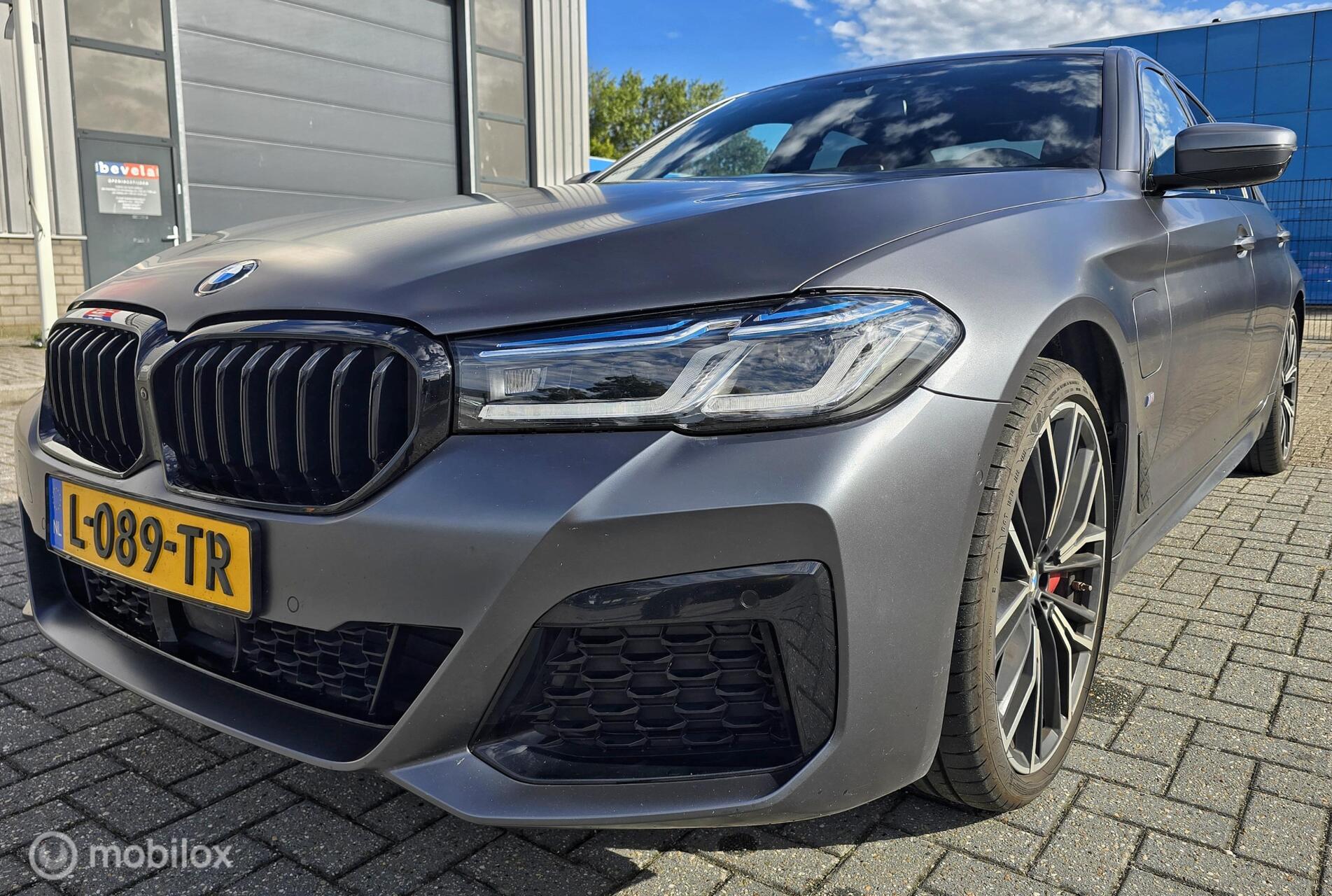 Foto van BMW 530e