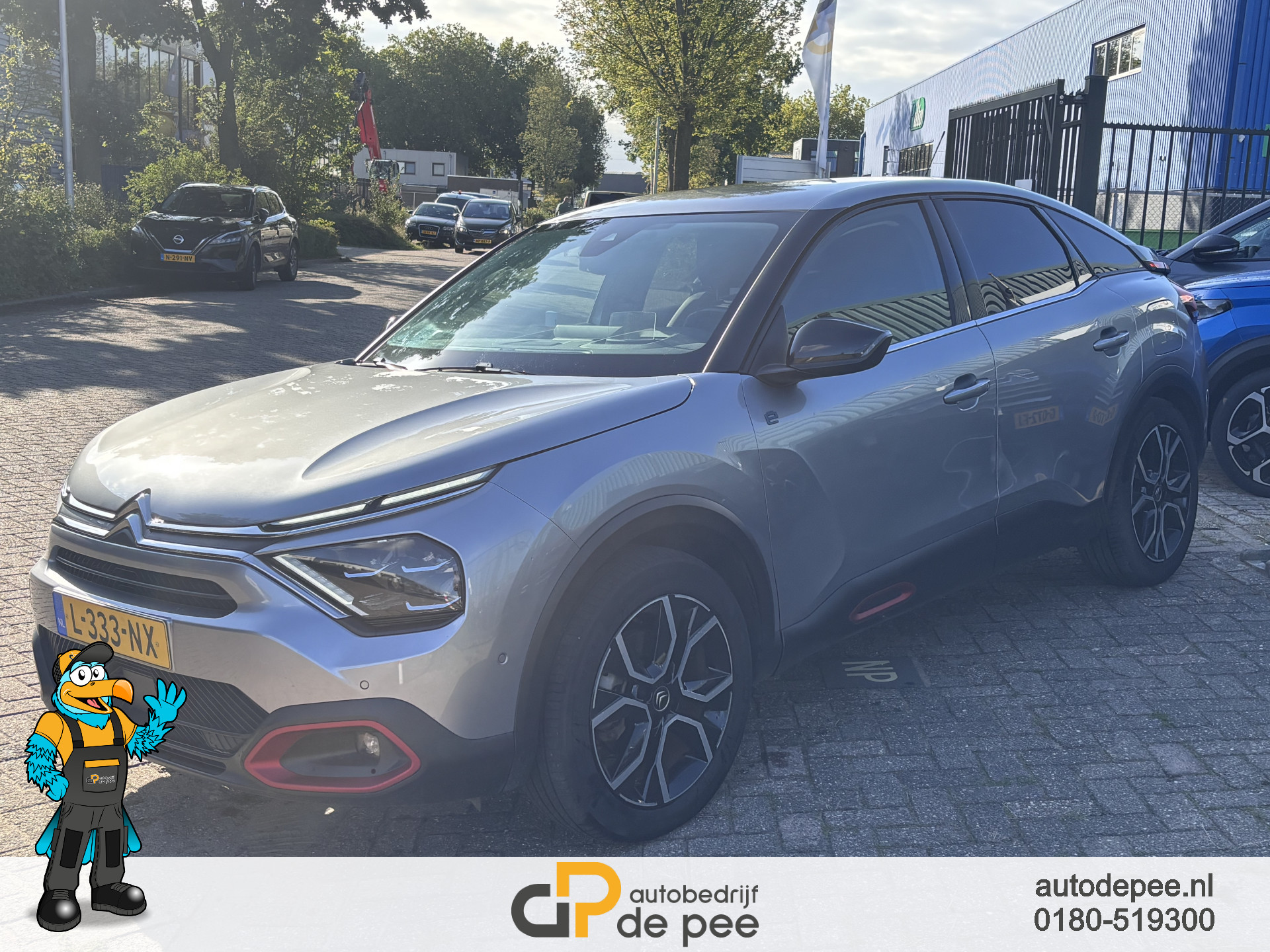 Foto van Citroen E-c4