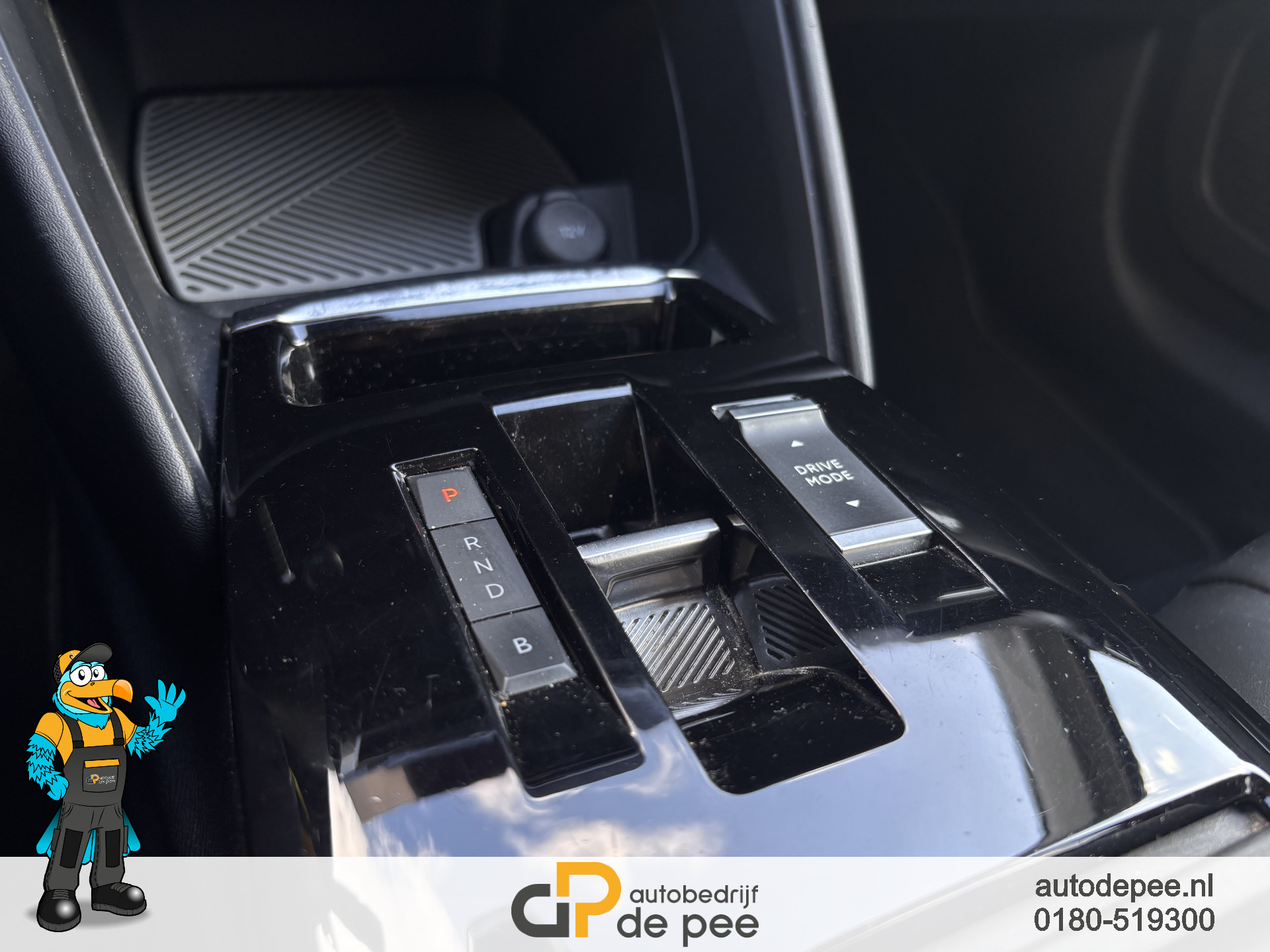Foto van Citroen E-c4